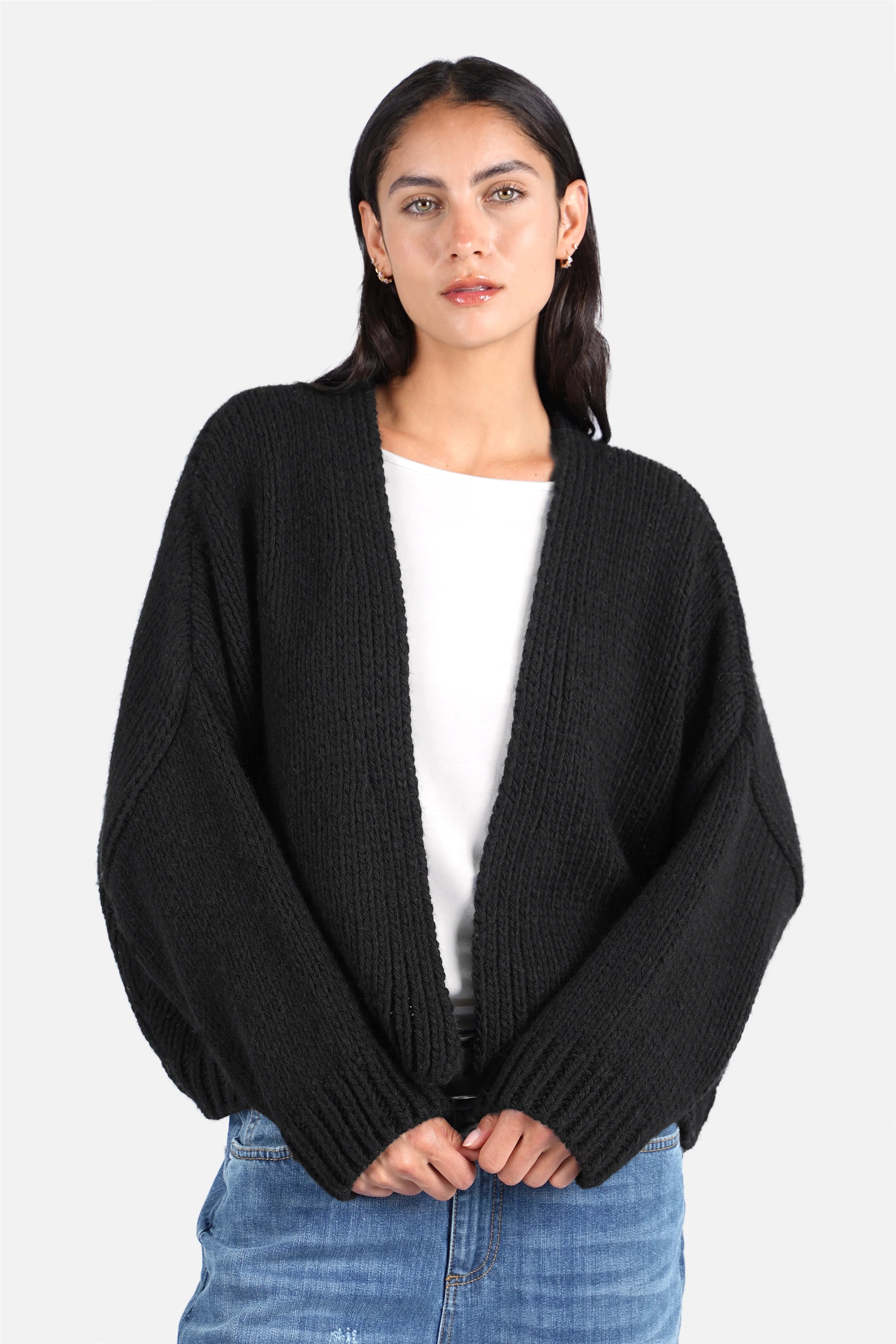 ALIXA Cropped Strickcardigan in Oversize-Fit mit Schalkragen und weichem Woll-Mix