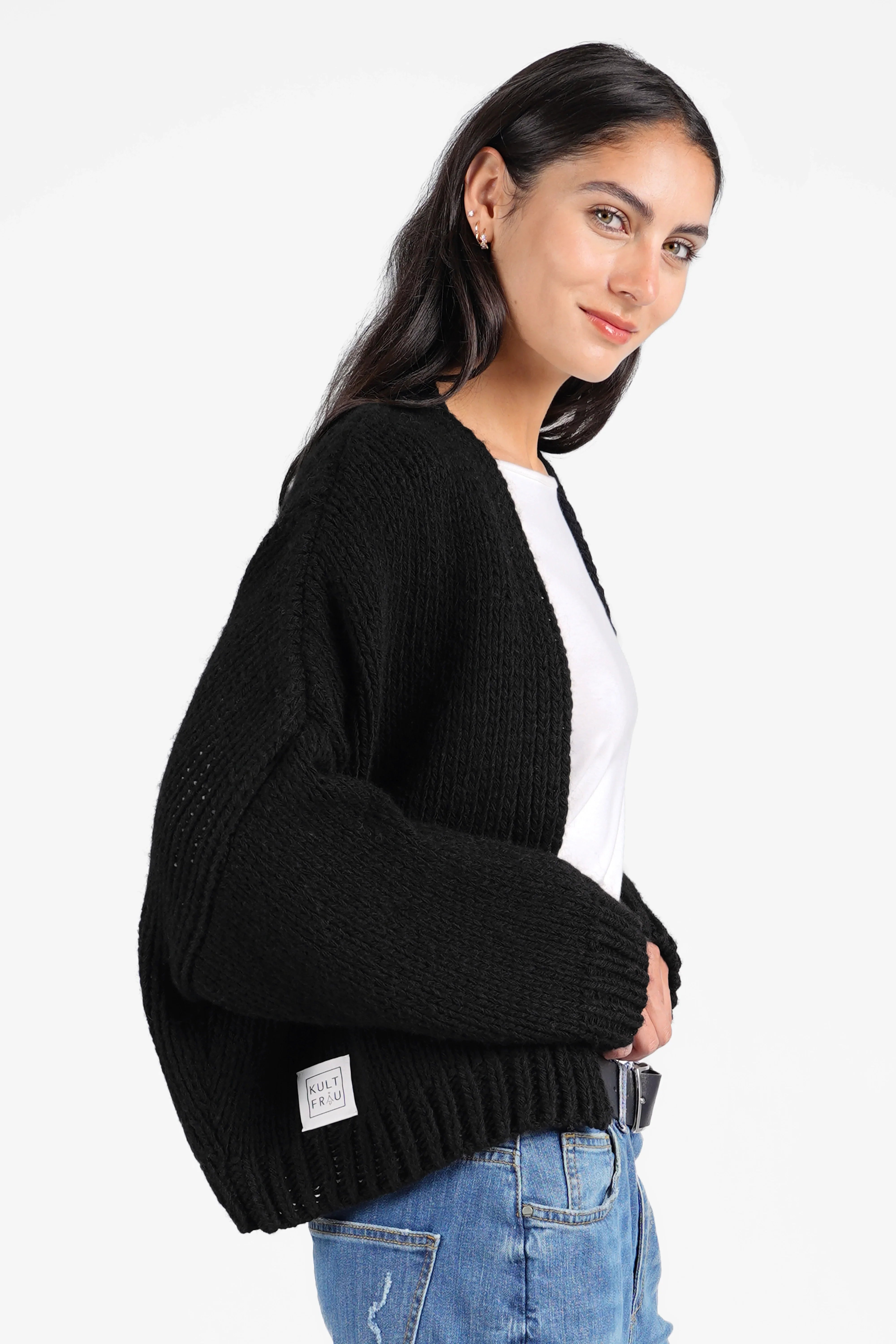 ALIXA Cropped Strickcardigan schwarzer Oversize-Strickcardigan mit Schalkragen und gerippten Abschlussbündchen, offen tragbar, aus weichem Woll-Mix