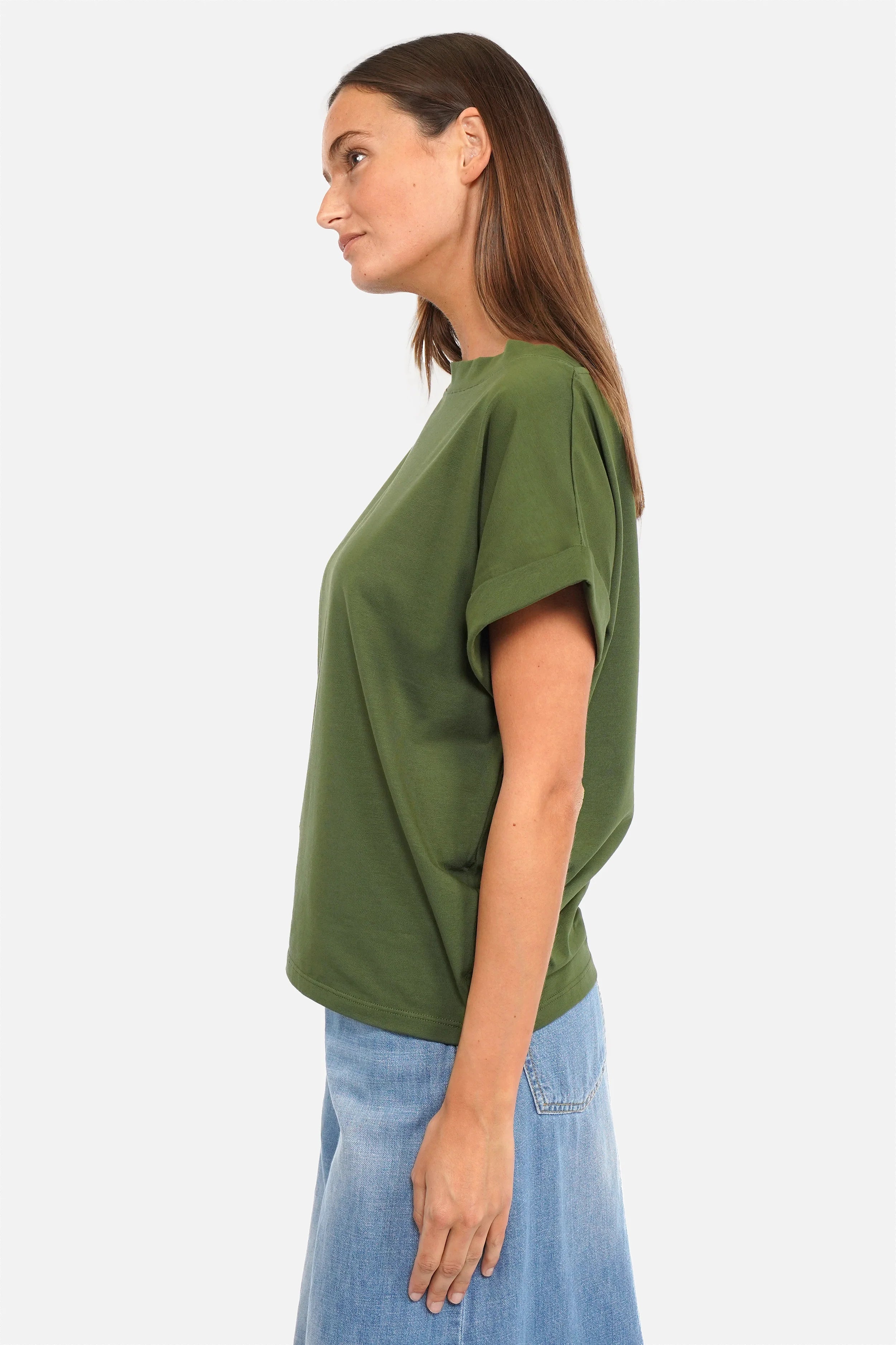 ANNELIA T-Shirt aus weichem Baumwolljersey mit U-Boot Ausschnitt und kurzärmligem, umgeschlagenem Saum in Kastenform, Regular Fit