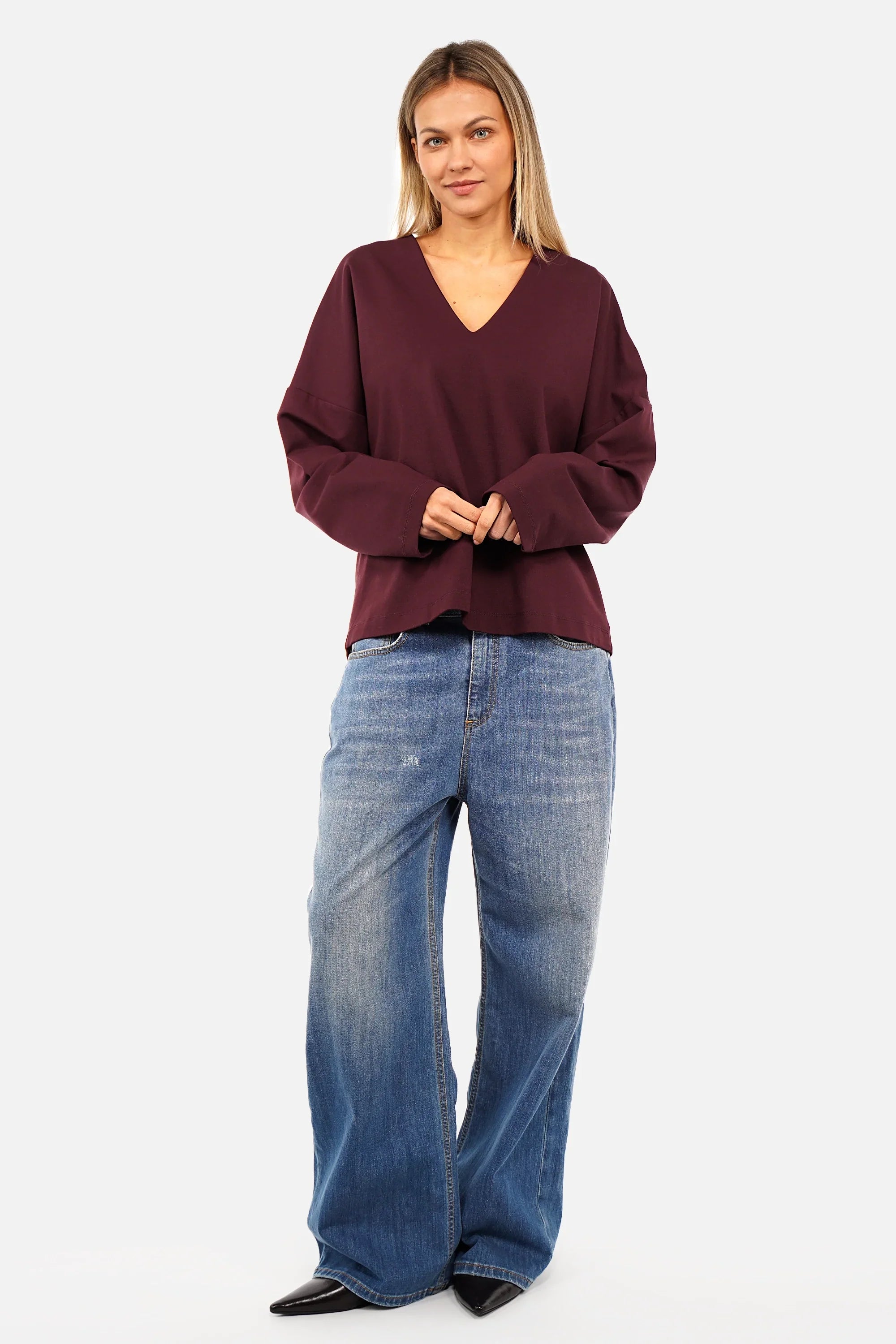 BERLEY Relaxed V-Neck Shirt aus weichem Jersey mit V-Ausschnitt und relaxed Fit