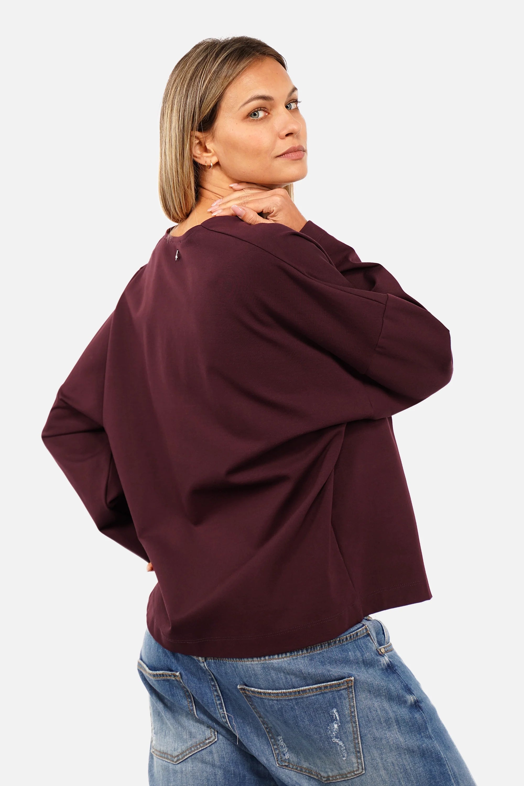 BERLEY Relaxed V-Neck Shirt mit V-Ausschnitt und überschnittenen Schultern aus weichem Jersey-Material