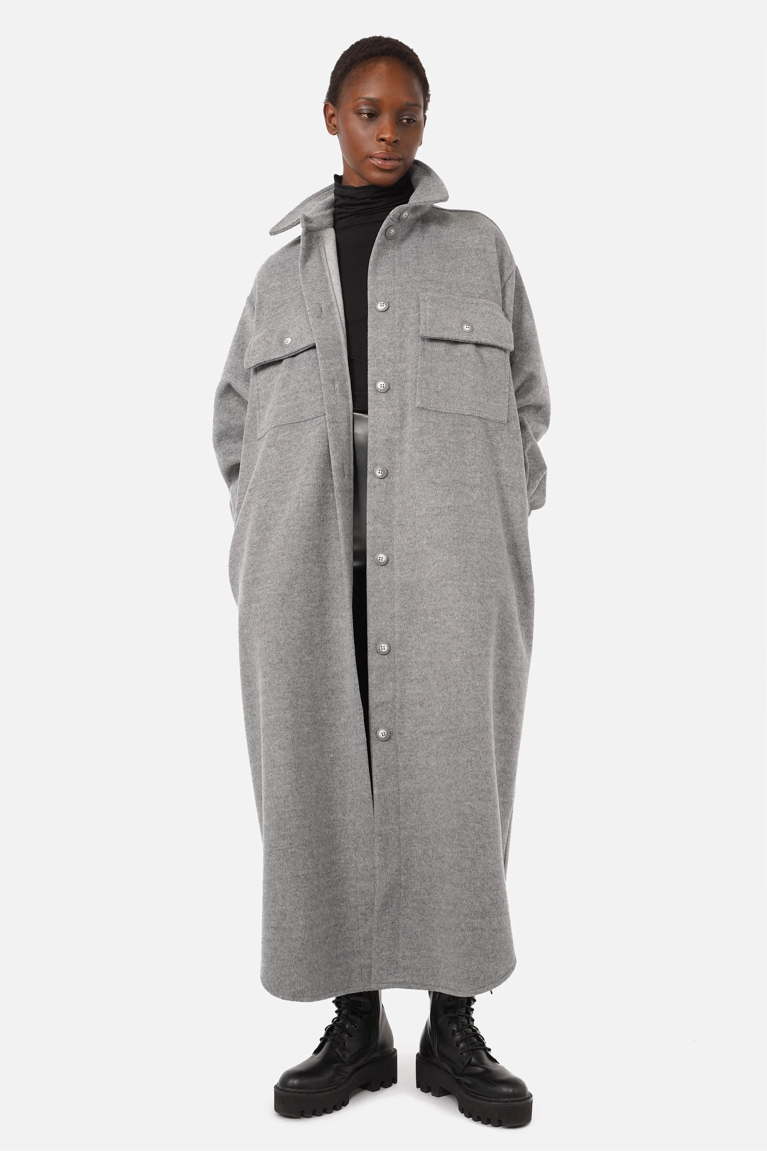 Maxi-Hemdmantel mit Wollanteil in weicher, wärmender Qualität und oversized Fit