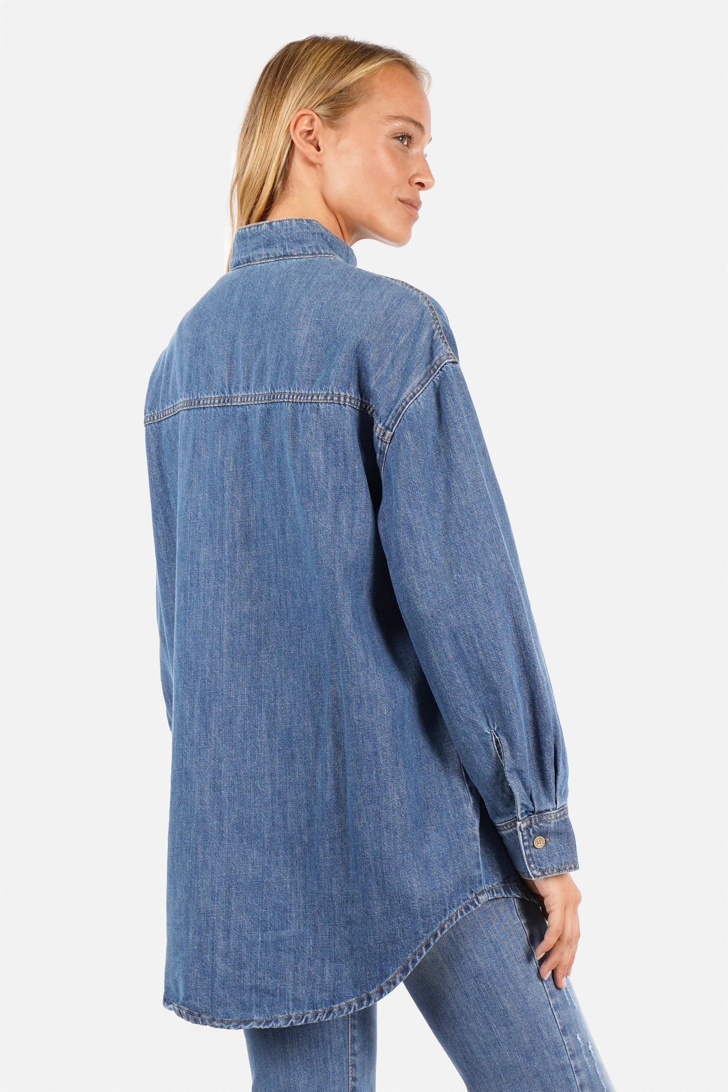 JANTE Denim Bluse BJANA Jeanshemd mit Stehkragen aus weichem Baumwoll-Denim in Longline-Silhouette mit Brusttasche und abgerundetem Saum