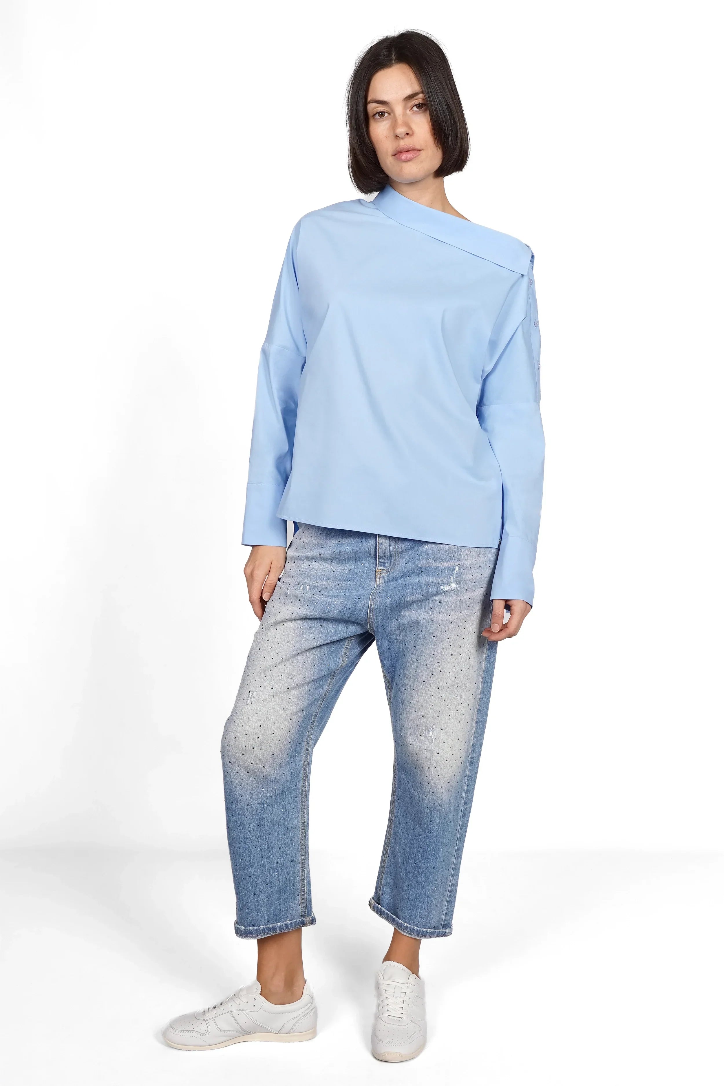 JEANY Baggy Jeans mit Strasssteinchen, locker geschnittene Boyfriend-Jeans mit destroyed Waschung und Gürtel, entspannter Relaxed Fit in leichter Denimqualität