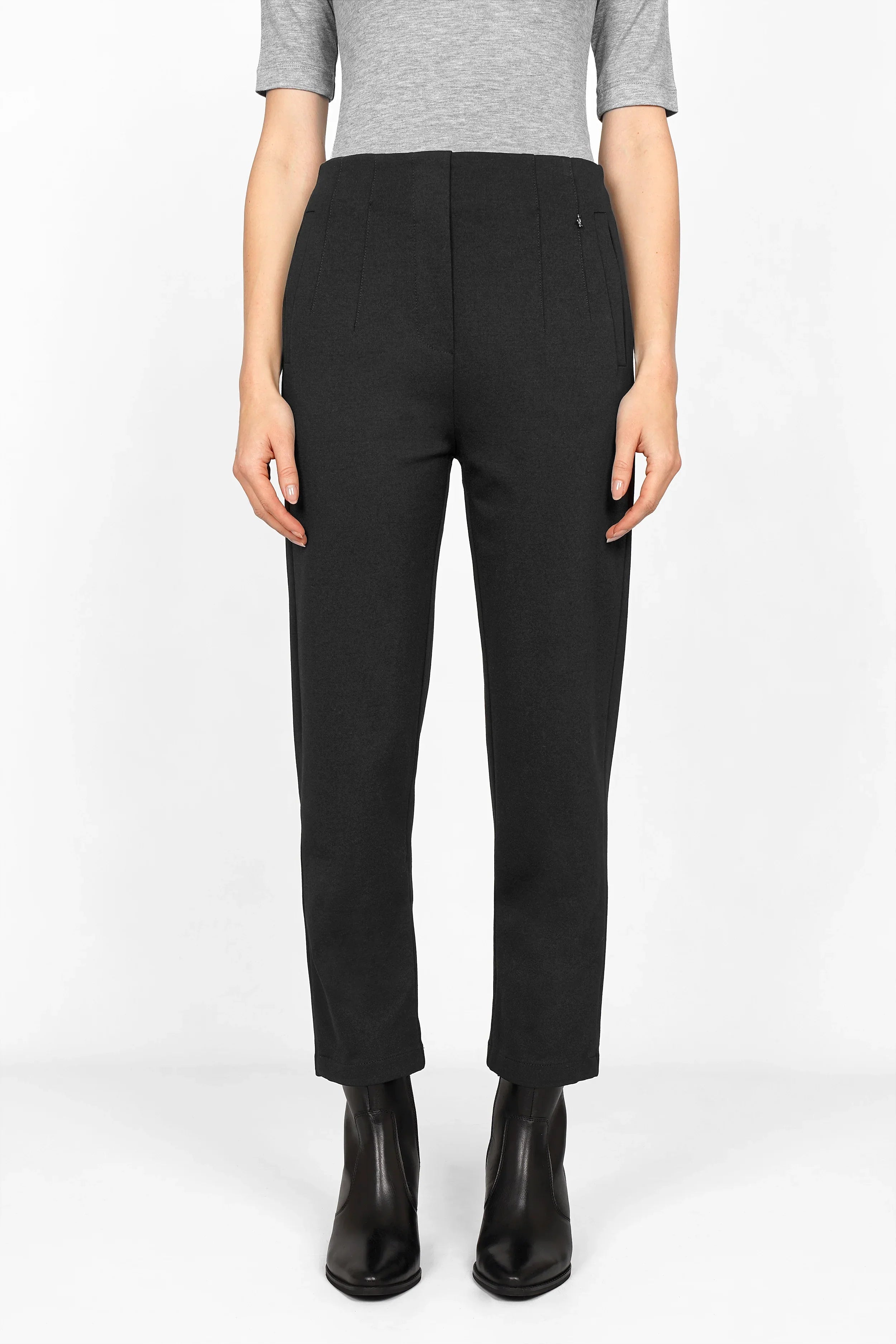 CEELIA Ankle Pants in black with high waist, slim fit, cropped length, and subtle decorative seams