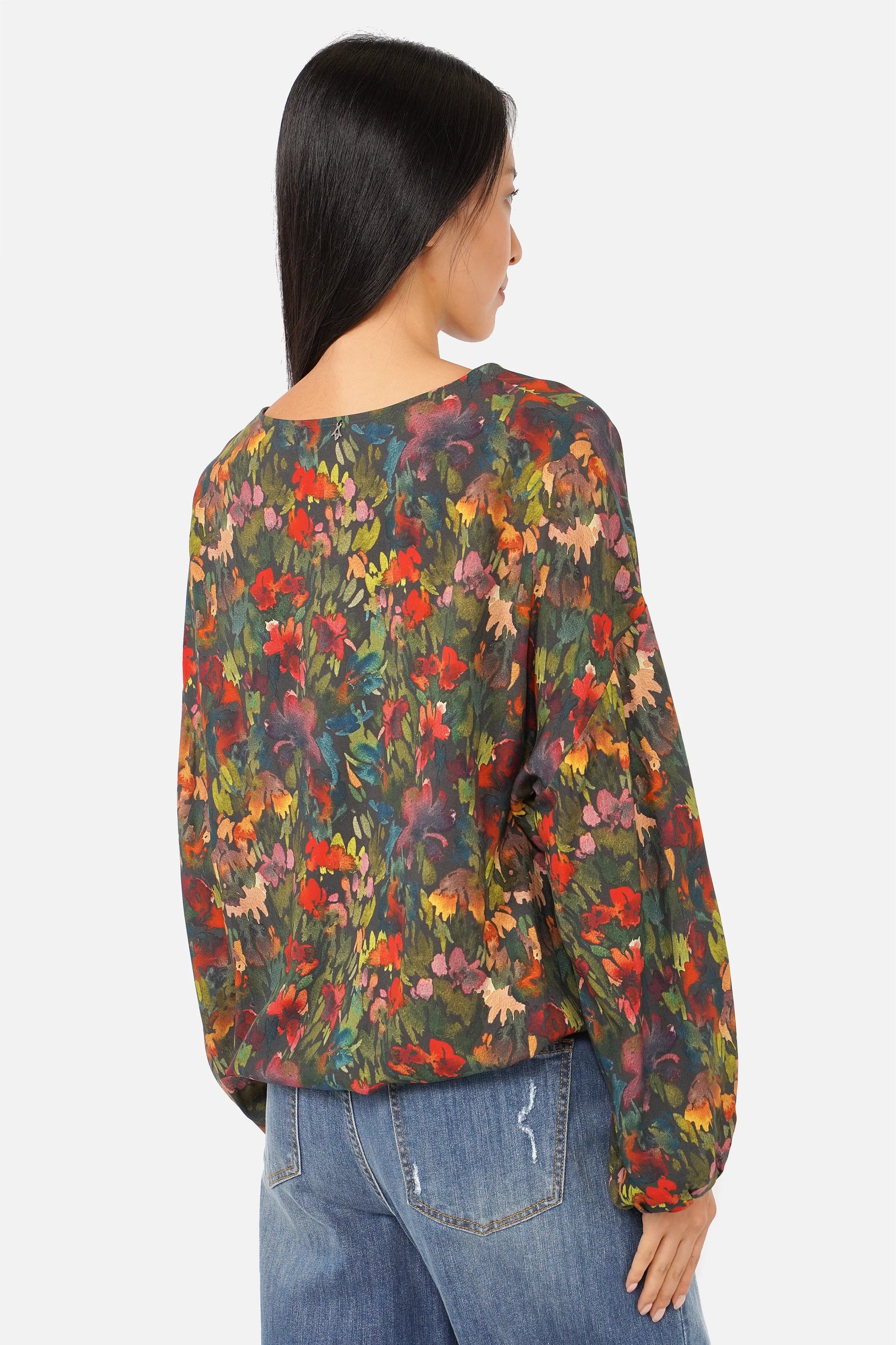 DAVKA Bluse aus feiner Viskose mit floralem Allover-Print und langen Ballonärmeln