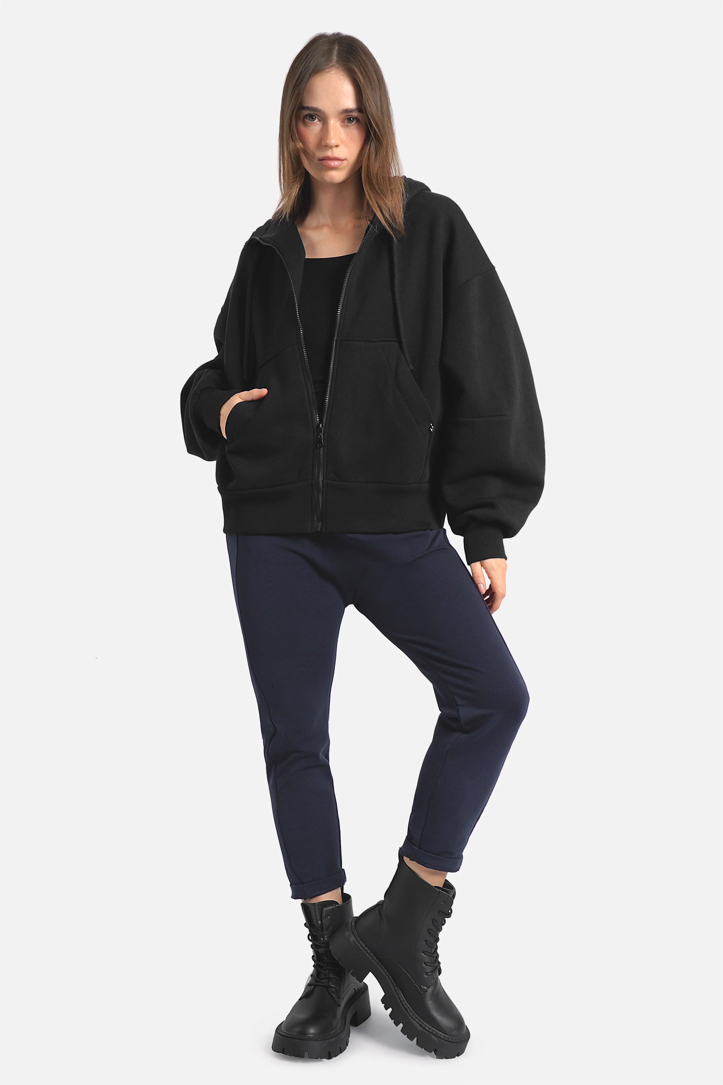 HANNA.K Tapered Sweathose mit elastischem Bund und Bundfalten in regular Fit