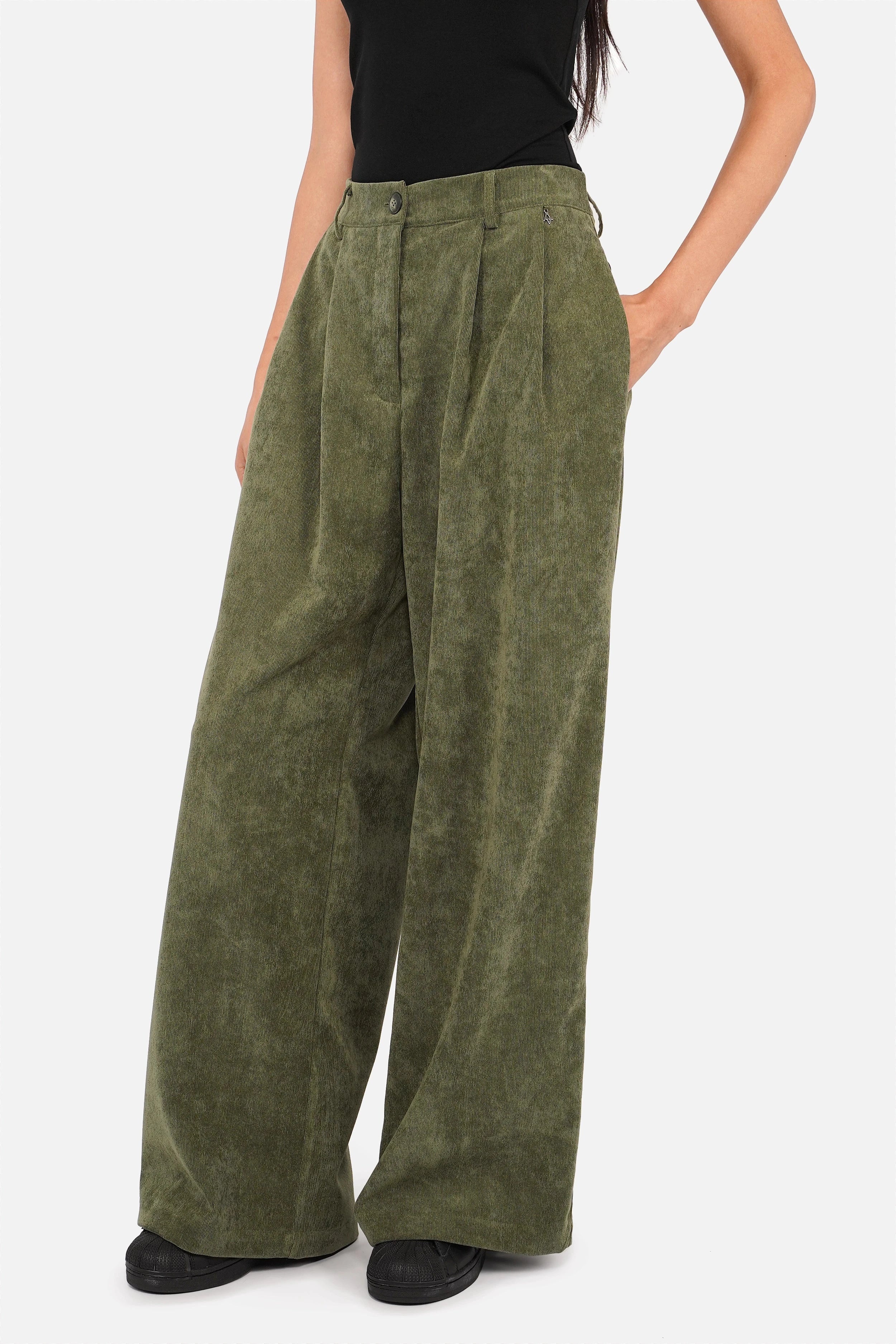 ELEE Wide Leg Cordhose aus weichem Stretch-Cord mit hohem Bund und weitem Bein