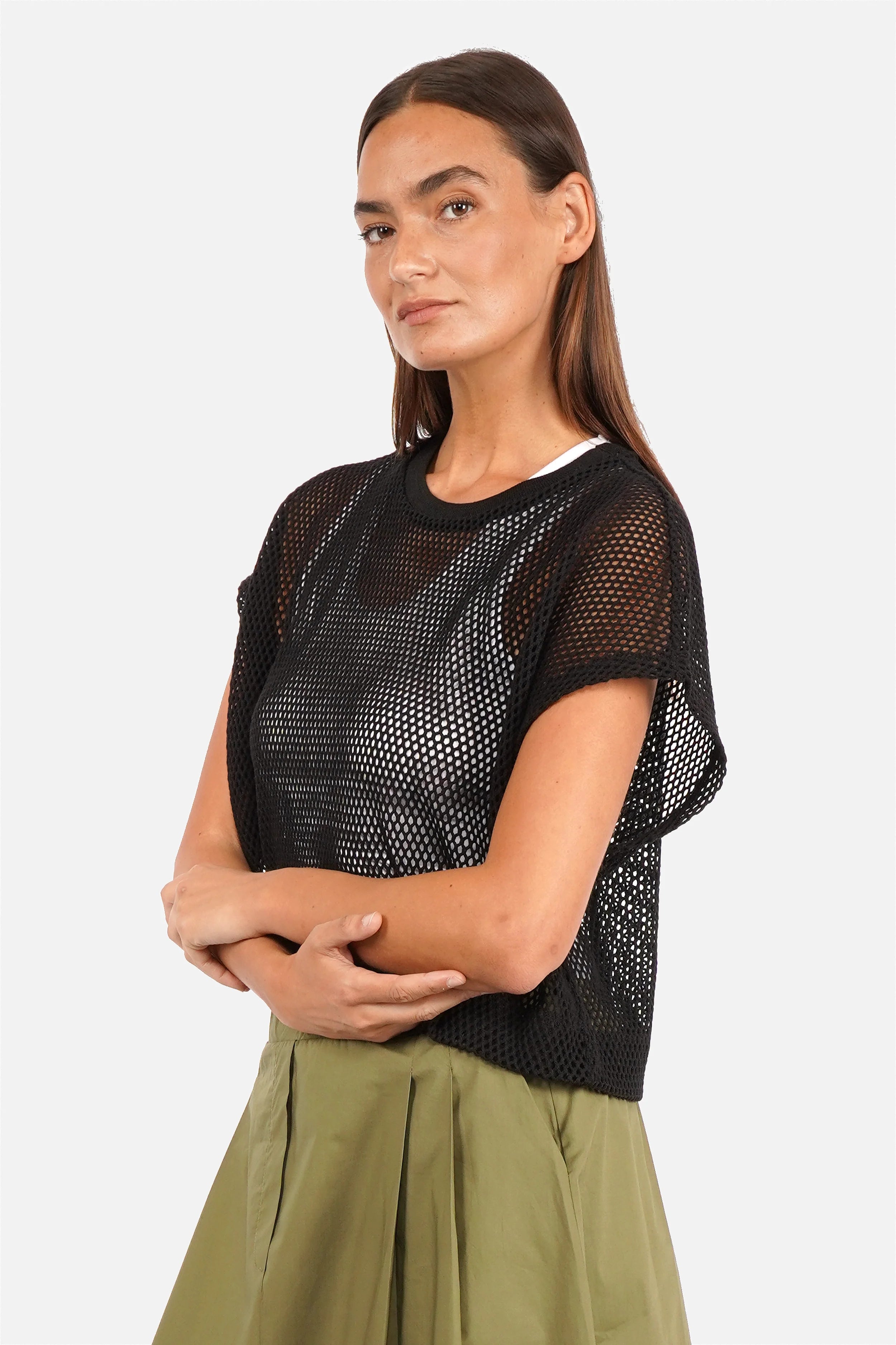 ELIX Cropped Oberteil aus grobmaschigem Häkelstoff mit Rundhalsausschnitt und lockerem Schnitt