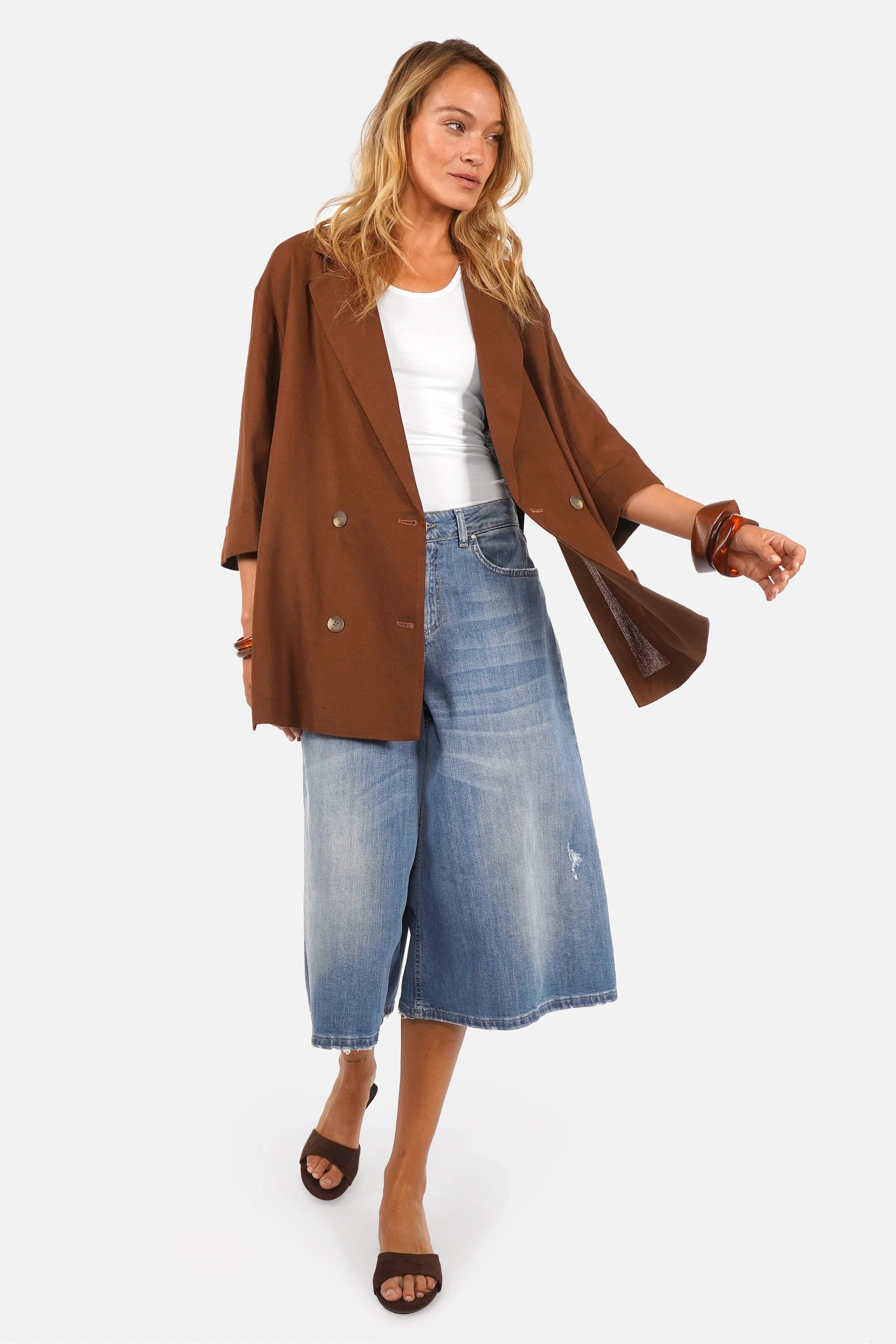 ELODIA Oversized Blazer aus leichtem Leinenmix mit Reverskragen und doppelseitigen Schlitzen