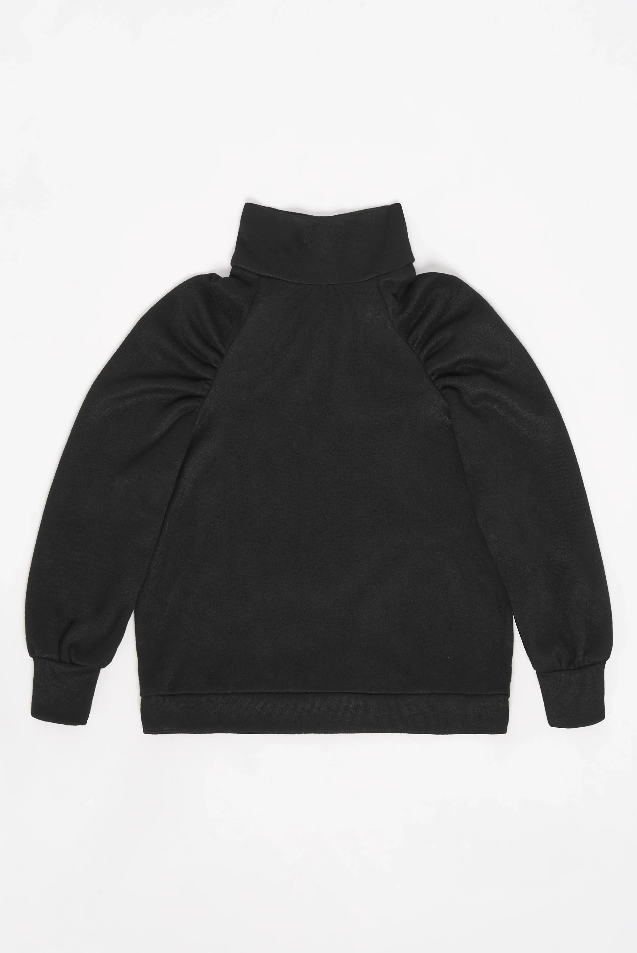 Schwarzes Oberteil aus softem Feinstrick mit Stehkragen und Raglanärmeln, breiten Bündchen und Regular Fit