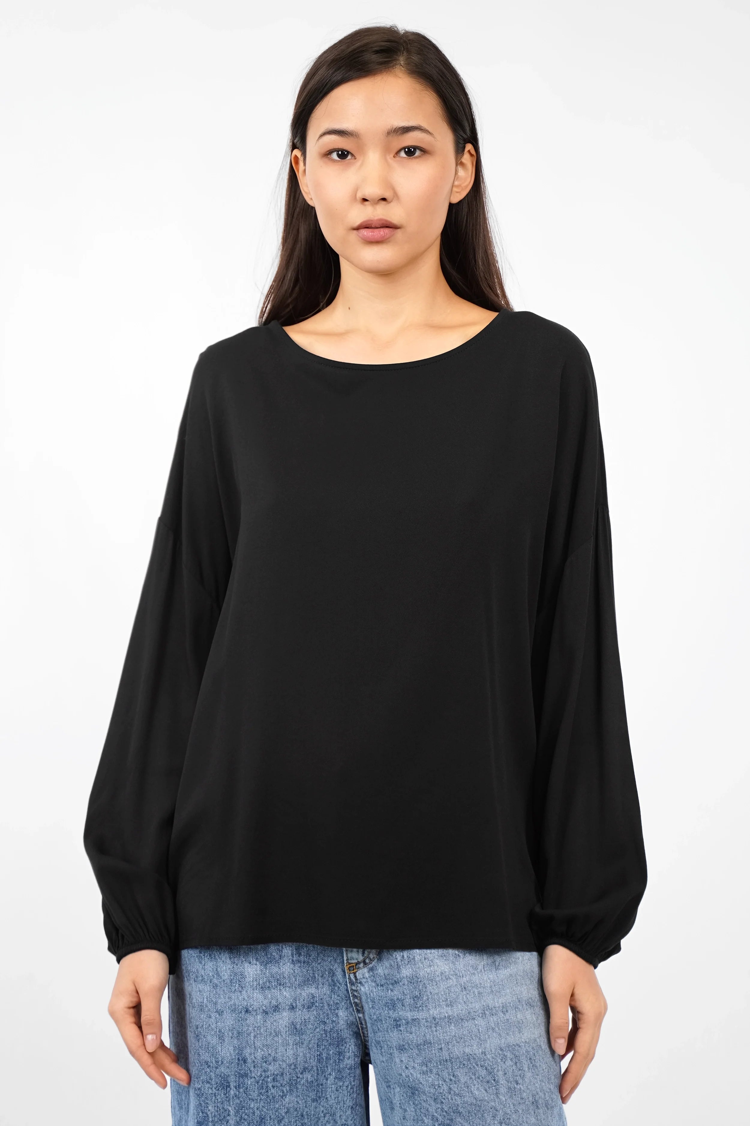 GRETA.K Bluse locker geschnittene Twill Viskosebluse mit Rundhalsausschnitt und elastischen Ärmeln