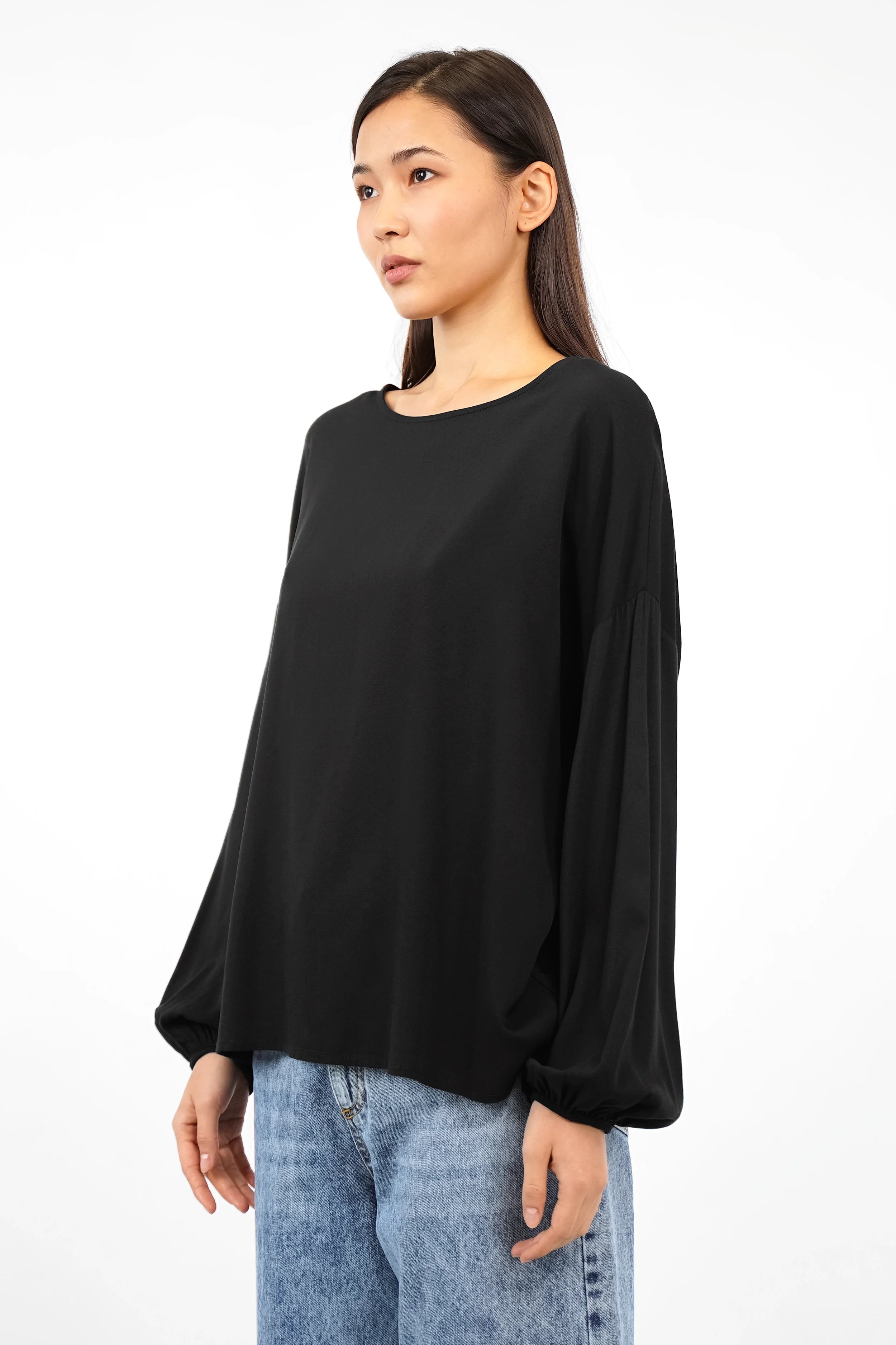 GRETA.K Bluse locker geschnittene Viskosebluse mit Rundhals und langen Ärmeln