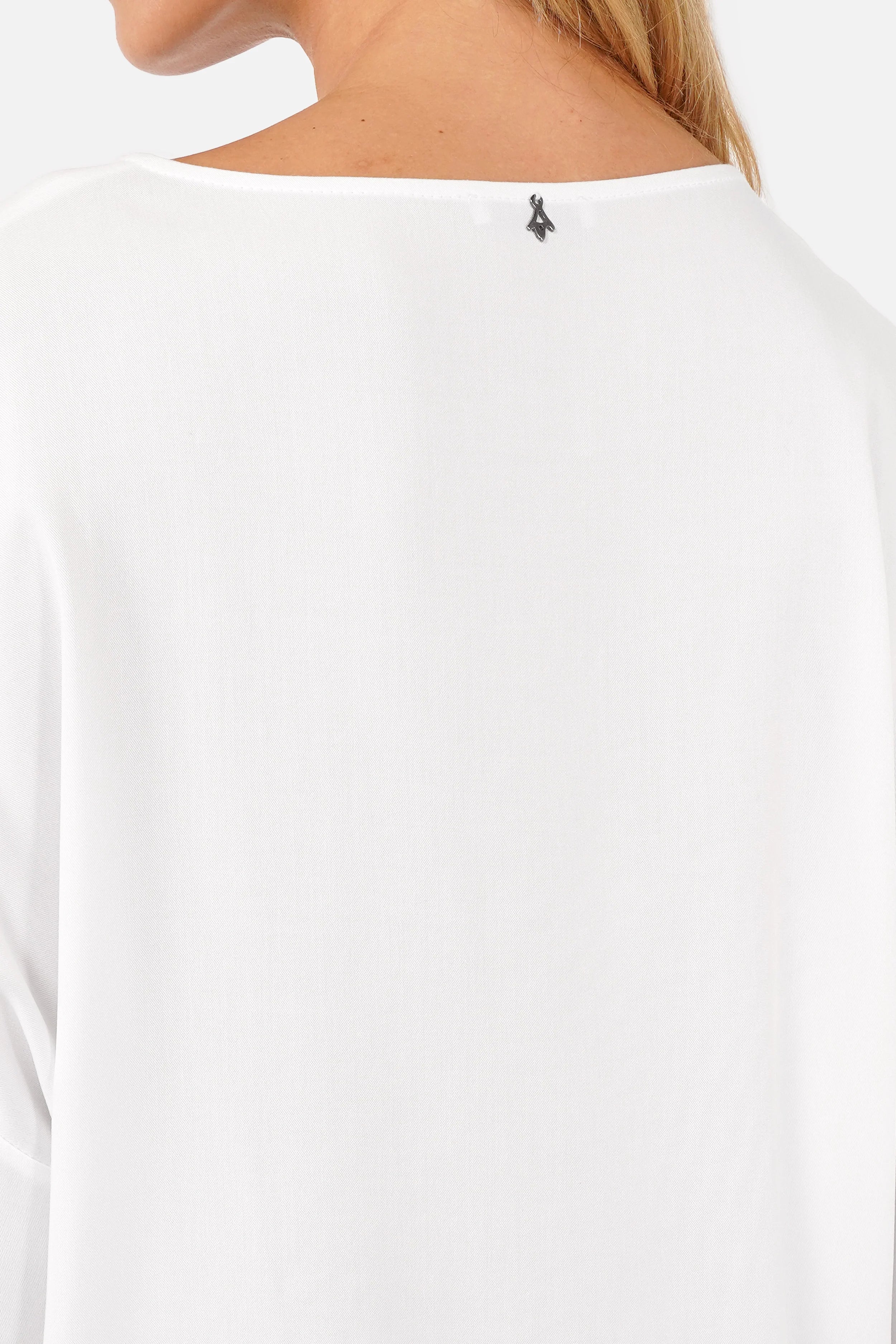 GRETA.K Schlupfbluse aus Twill-Viskose mit Rundhalsausschnitt und weitem Relaxed Fit
