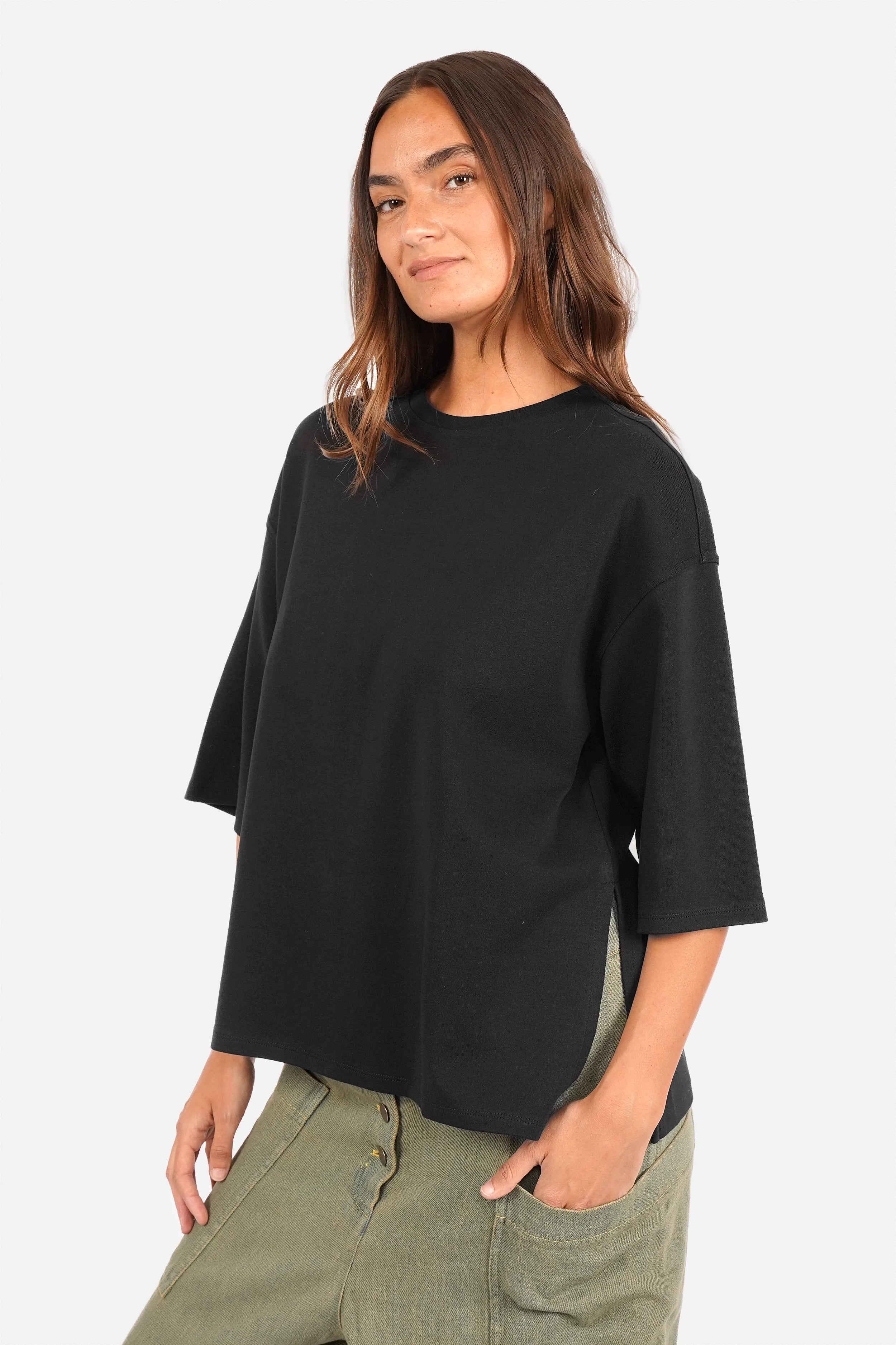GWENA T-Shirt aus schwerer Baumwolle mit Rundhalsausschnitt und oversized Passform