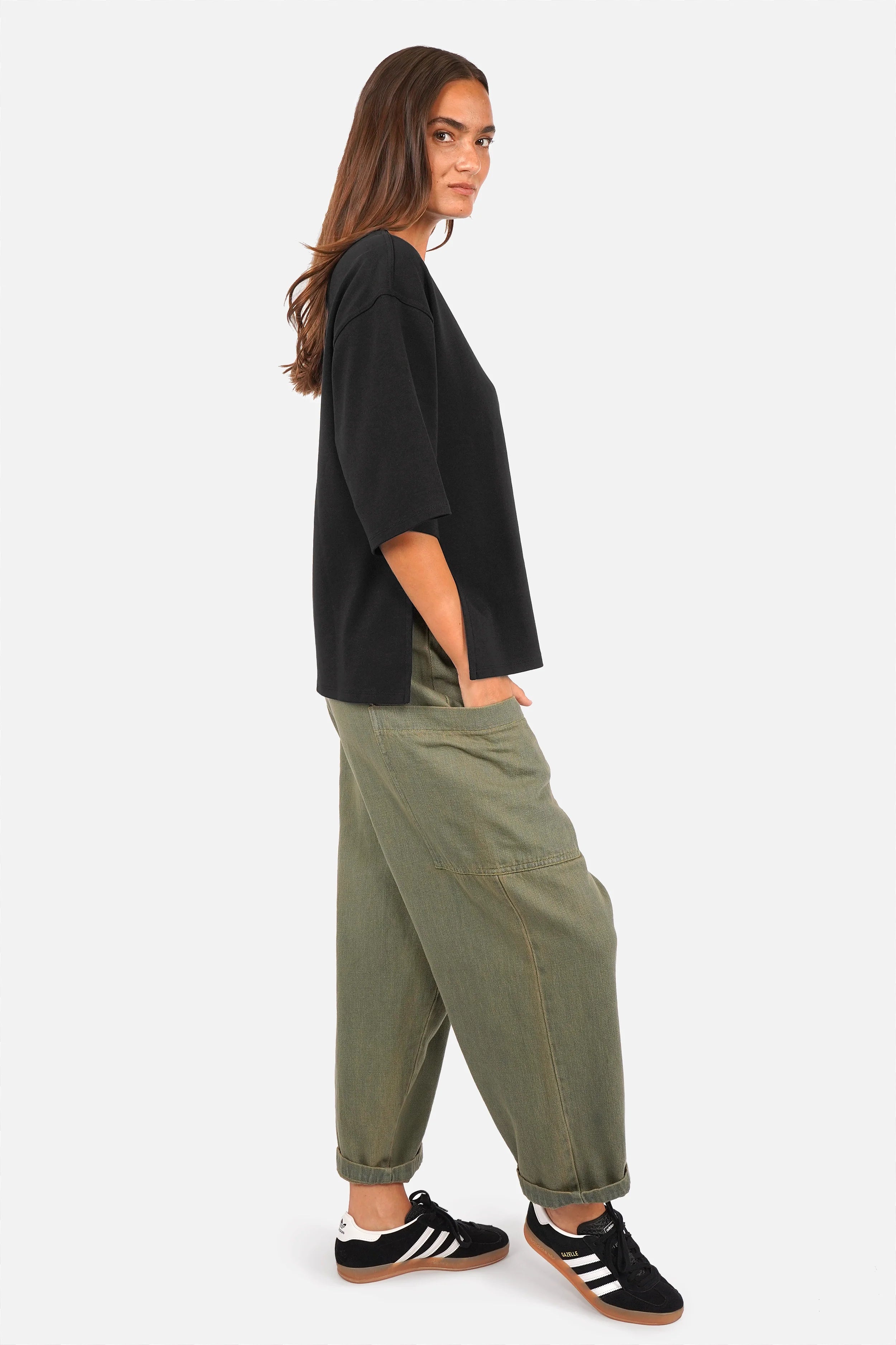 Weißes GWENA T-Shirt aus Heavy-Cotton mit Rundhalsausschnitt und oversized Passform