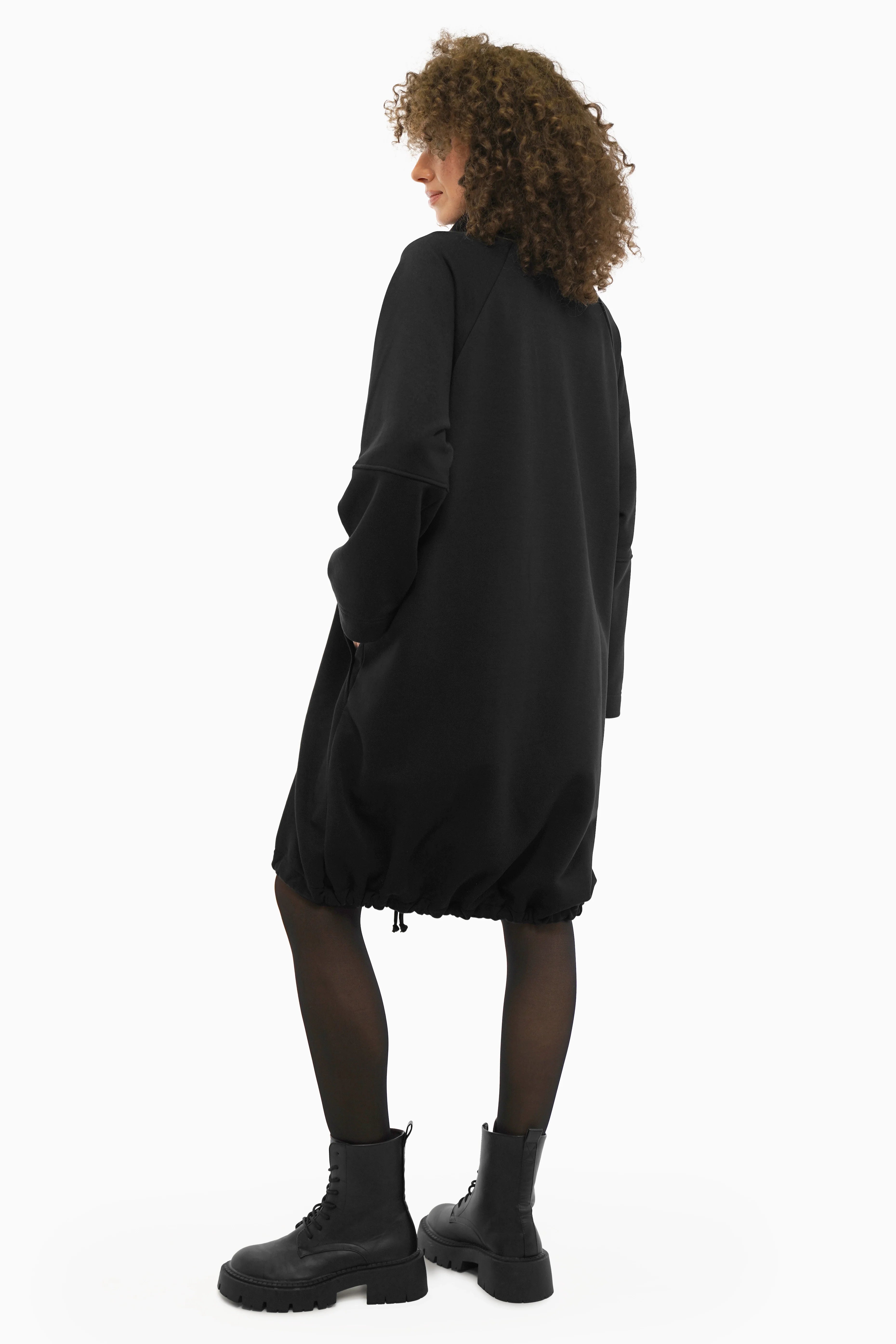 Damen Half-Zip Sweatkleid aus Baumwolle mit Stehkragen und seitlichen Taschen