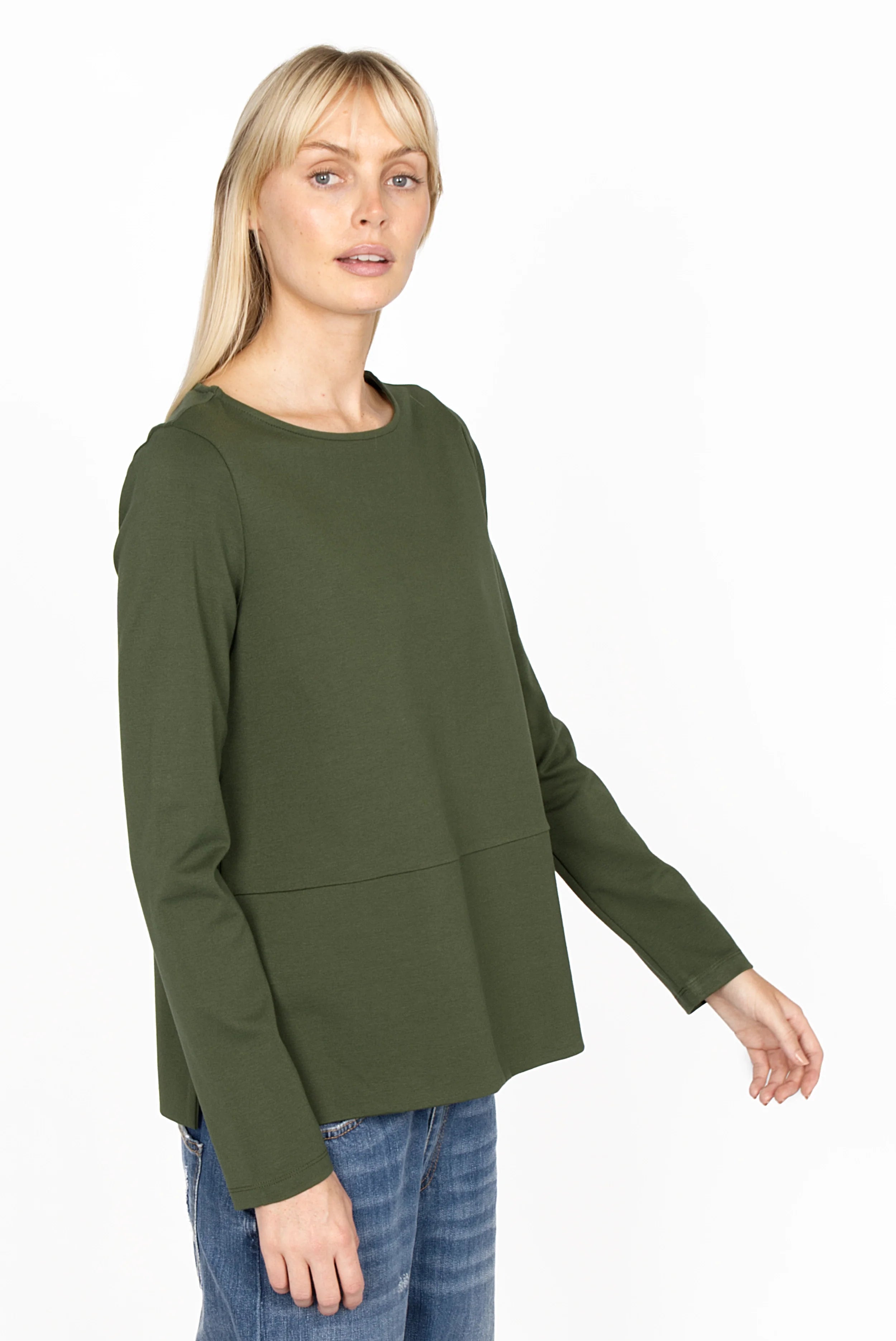 HAEIN Clean Jersey long sleeve green top with U-boat neckline and side slits
