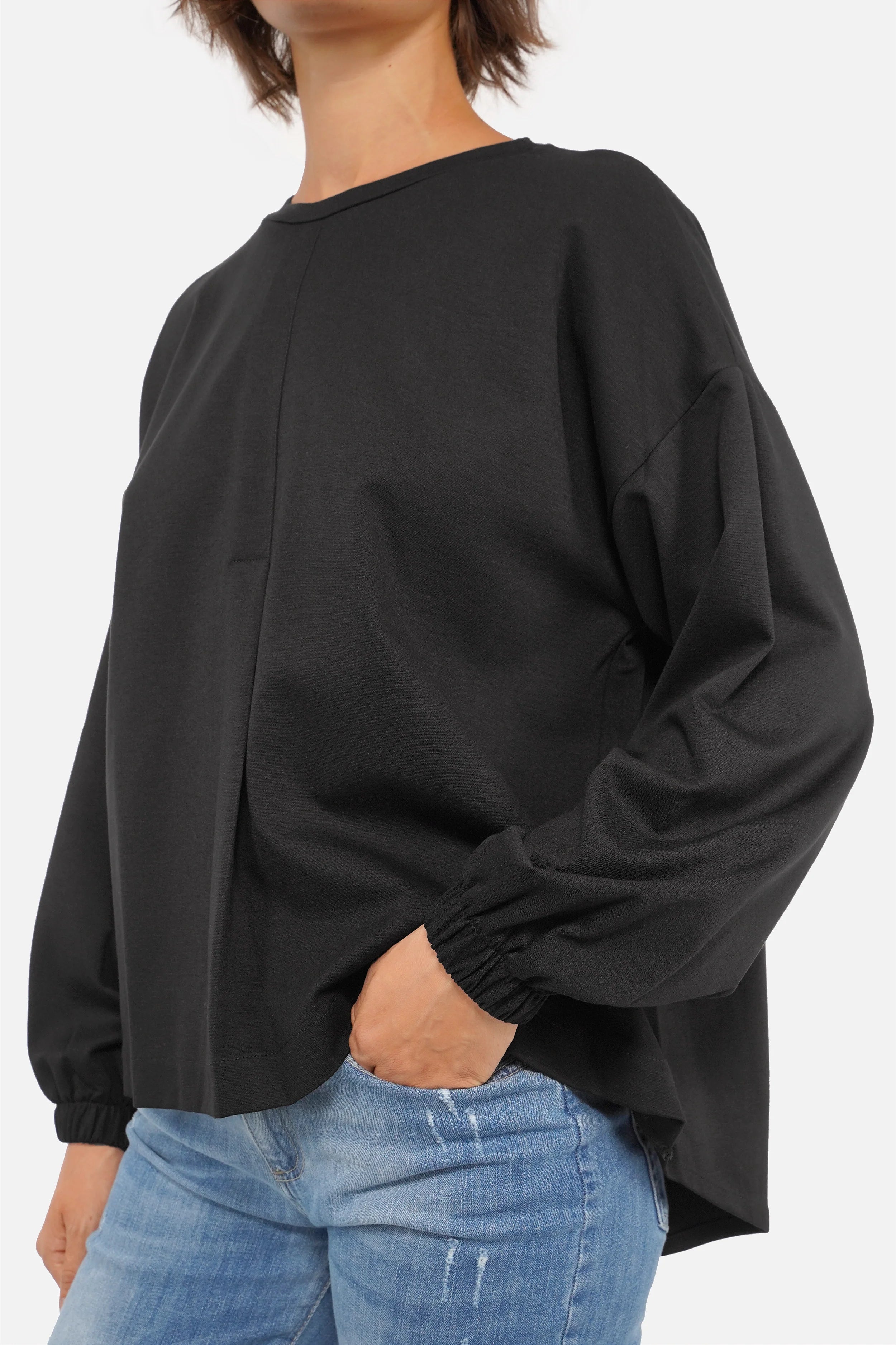HAGLA Longsleeve aus Viskose-Mix mit Rückenfalte und Rundhalsausschnitt, relaxed fit