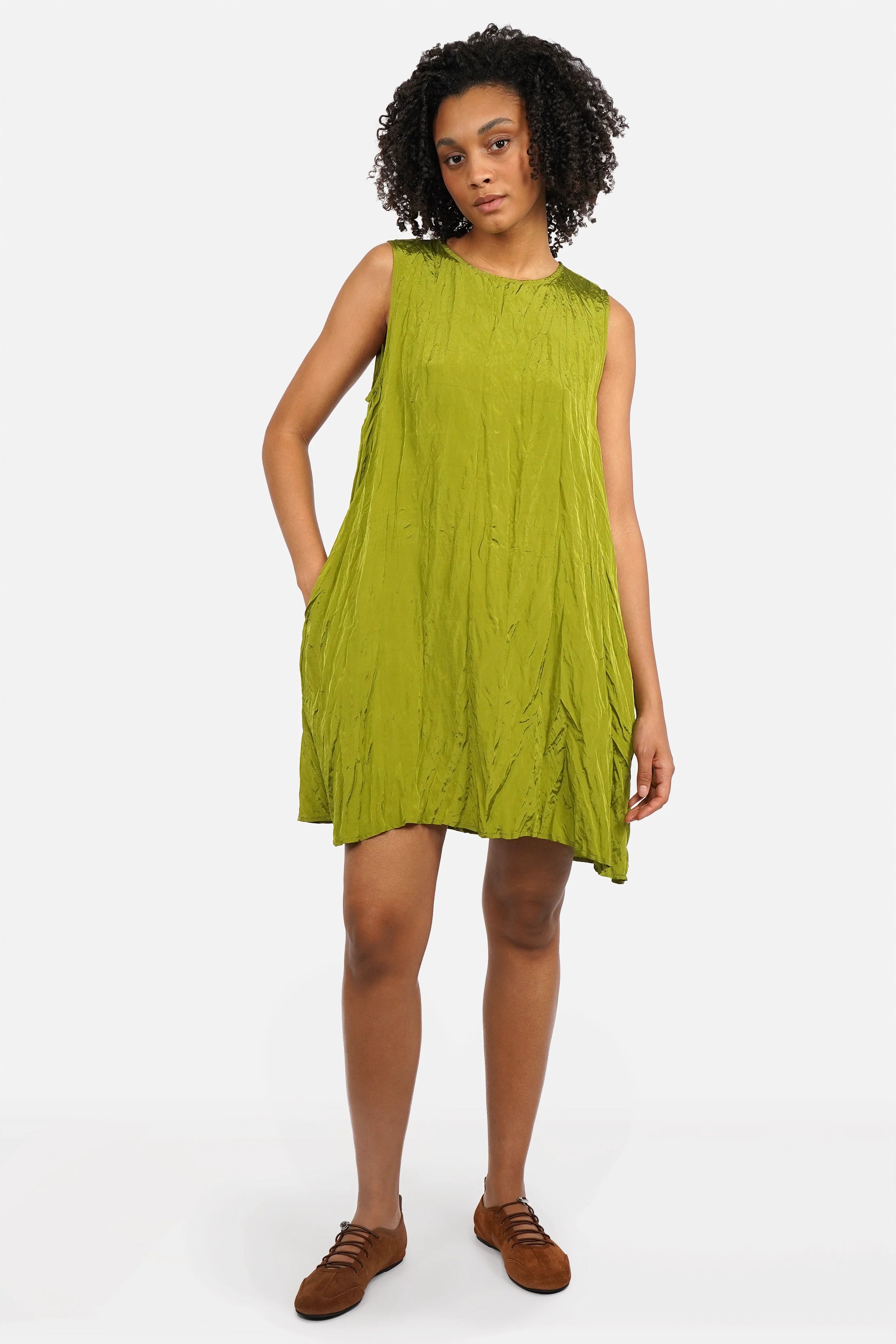 HAVIE Crinkle Kleid mit Crinkle-Struktur und Rundhalsausschnitt in Regular Fit