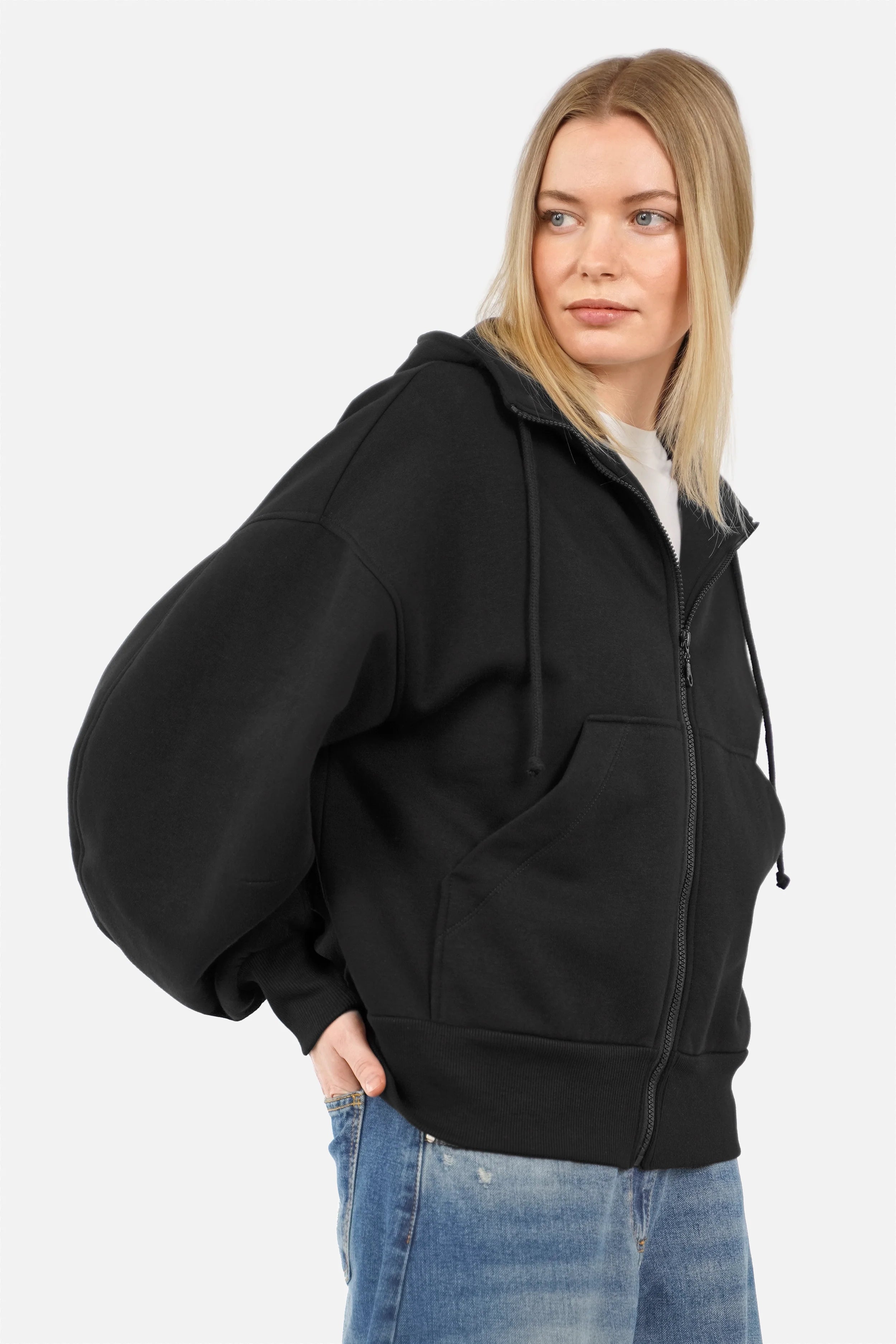 HEDIE Zip-Hoodie mit Kapuze, Reißverschluss, überschnittenen Schultern, voluminösen Sakeia-Ärmeln und Kängurutasche in relaxed Fit