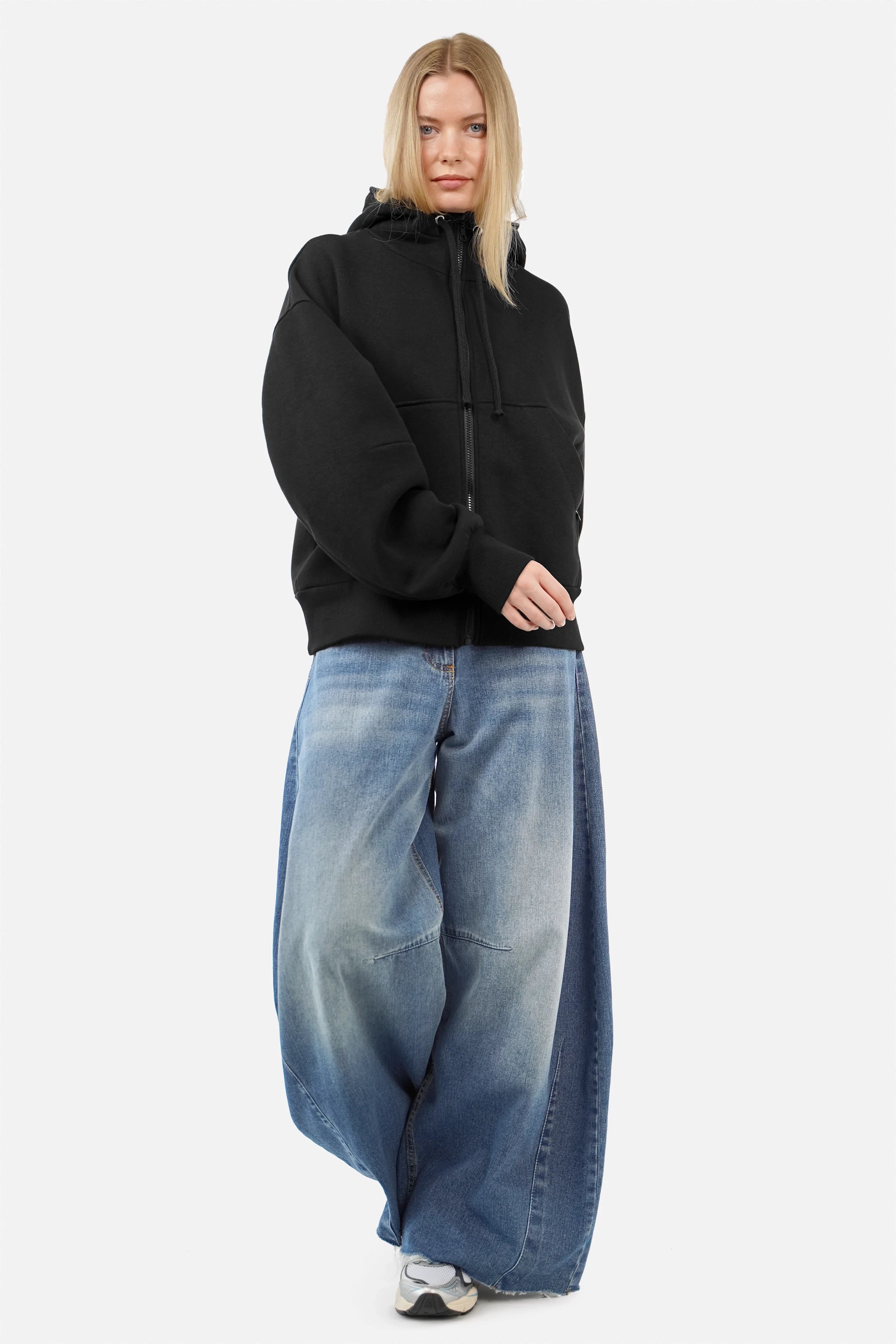 HEDIE Zip-Hoodie mit Kapuze, Reißverschluss, voluminösen Säker-Ärmeln und Kängurutasche in relaxed Fit
