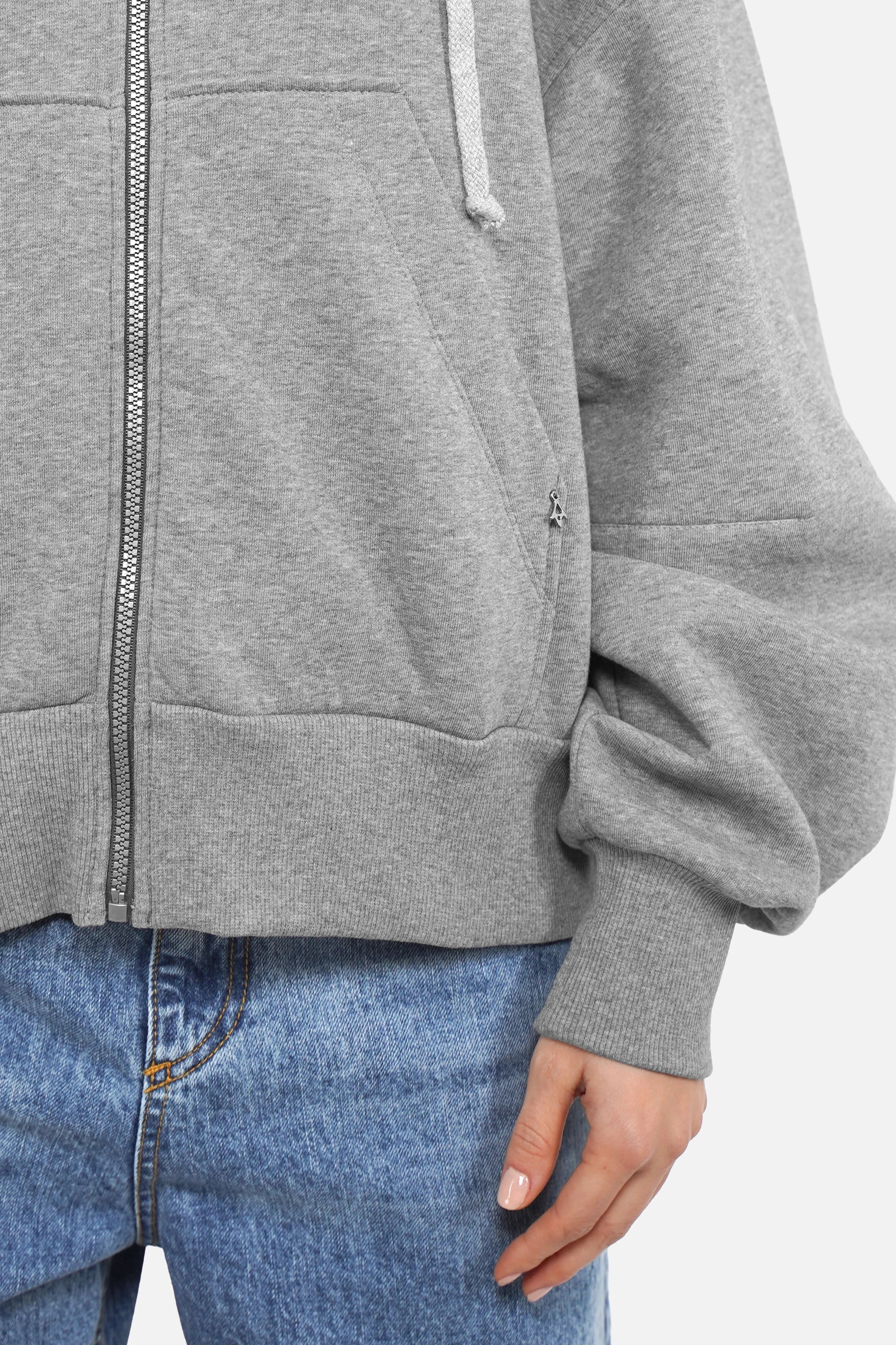 Zip-Hoodie mit Kapuze, Kängurutasche und voluminösen Ärmeln in entspannter Passform