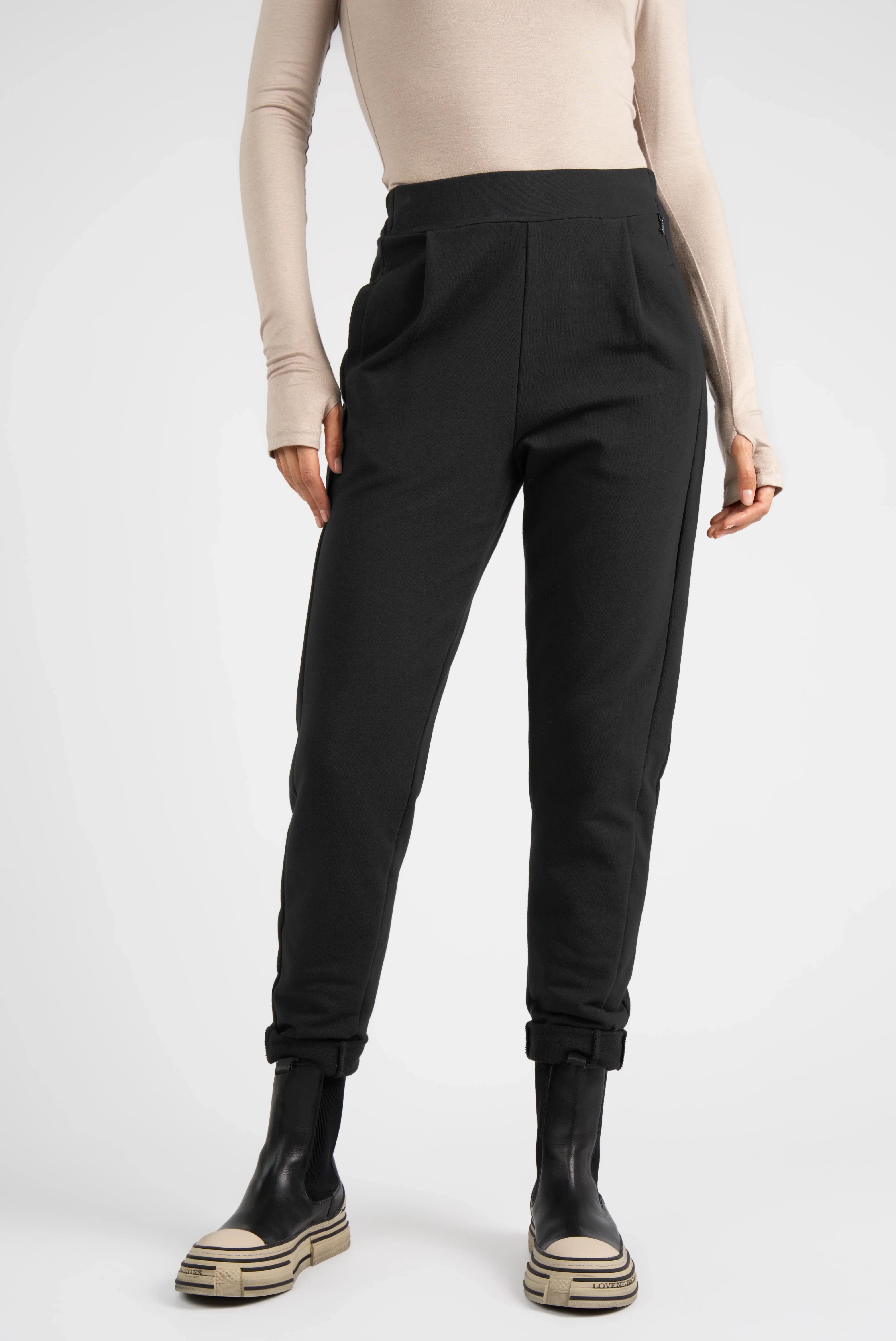 HILLA.K Jerseyhose schwarze elastische Jerseyhose mit mittelhohem Bund und Taschen