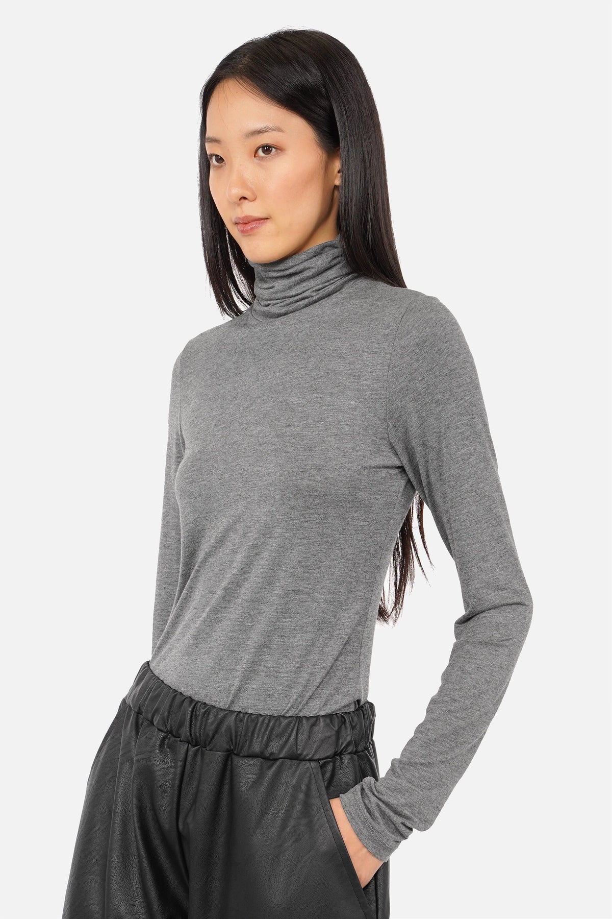INNEKA long-sleeve top; high roll neck, slim fit, soft viscose jersey