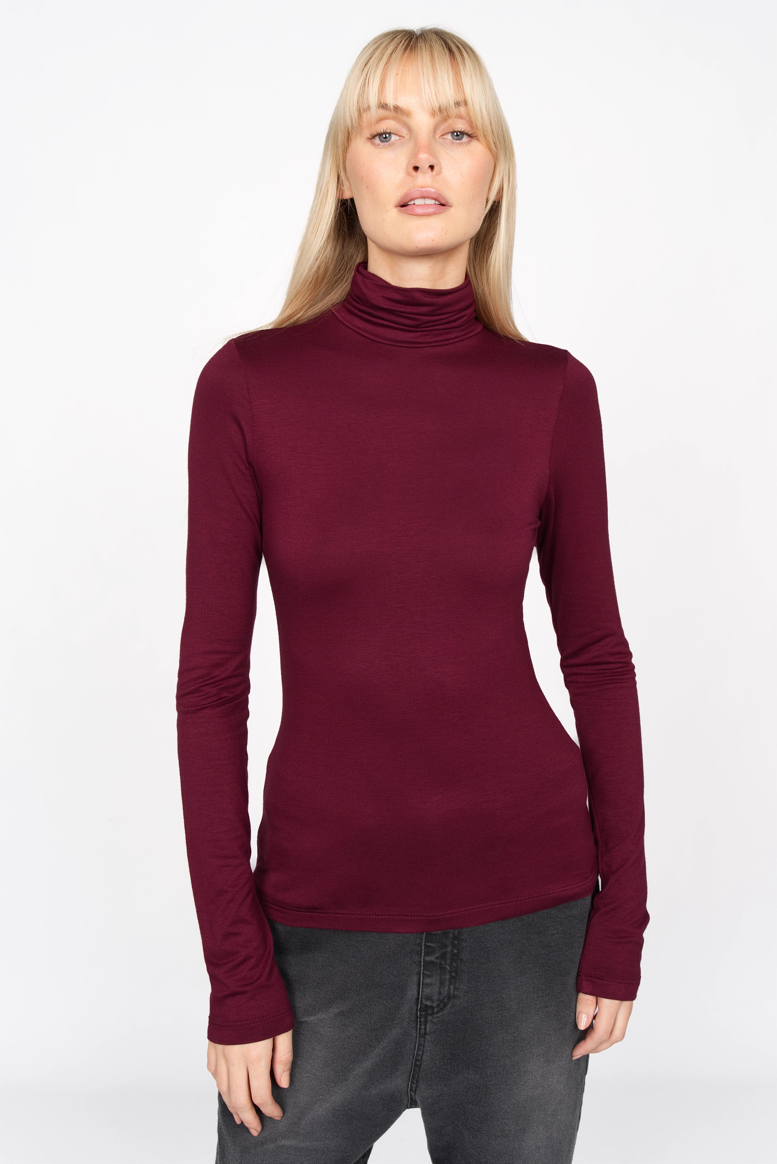 INNEKA Longsleeve mit Rollkragen