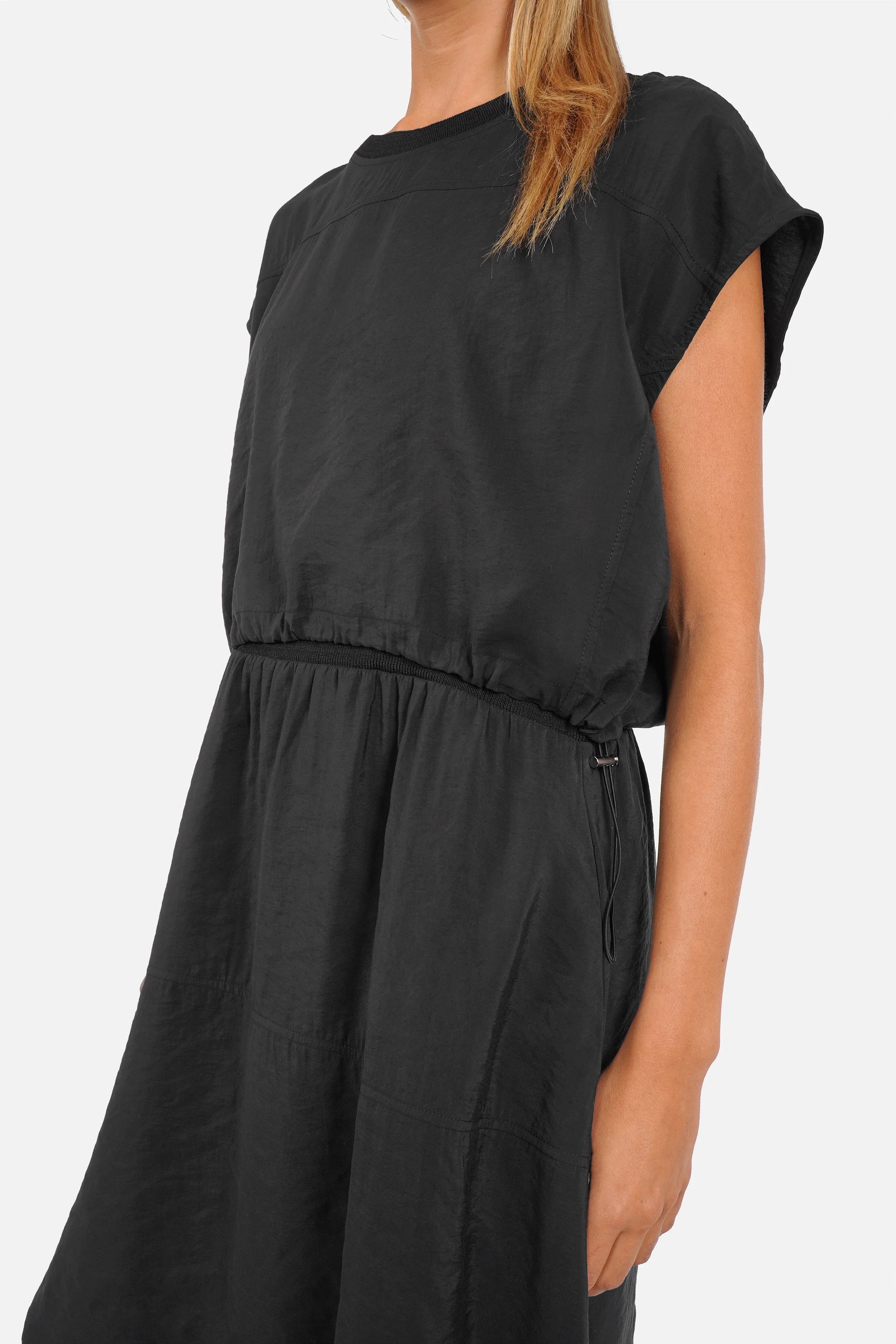 ISKKA Kleid-Set 2-in-1 Midi Kleid mit Oberteil aus weichem Modal-Mix