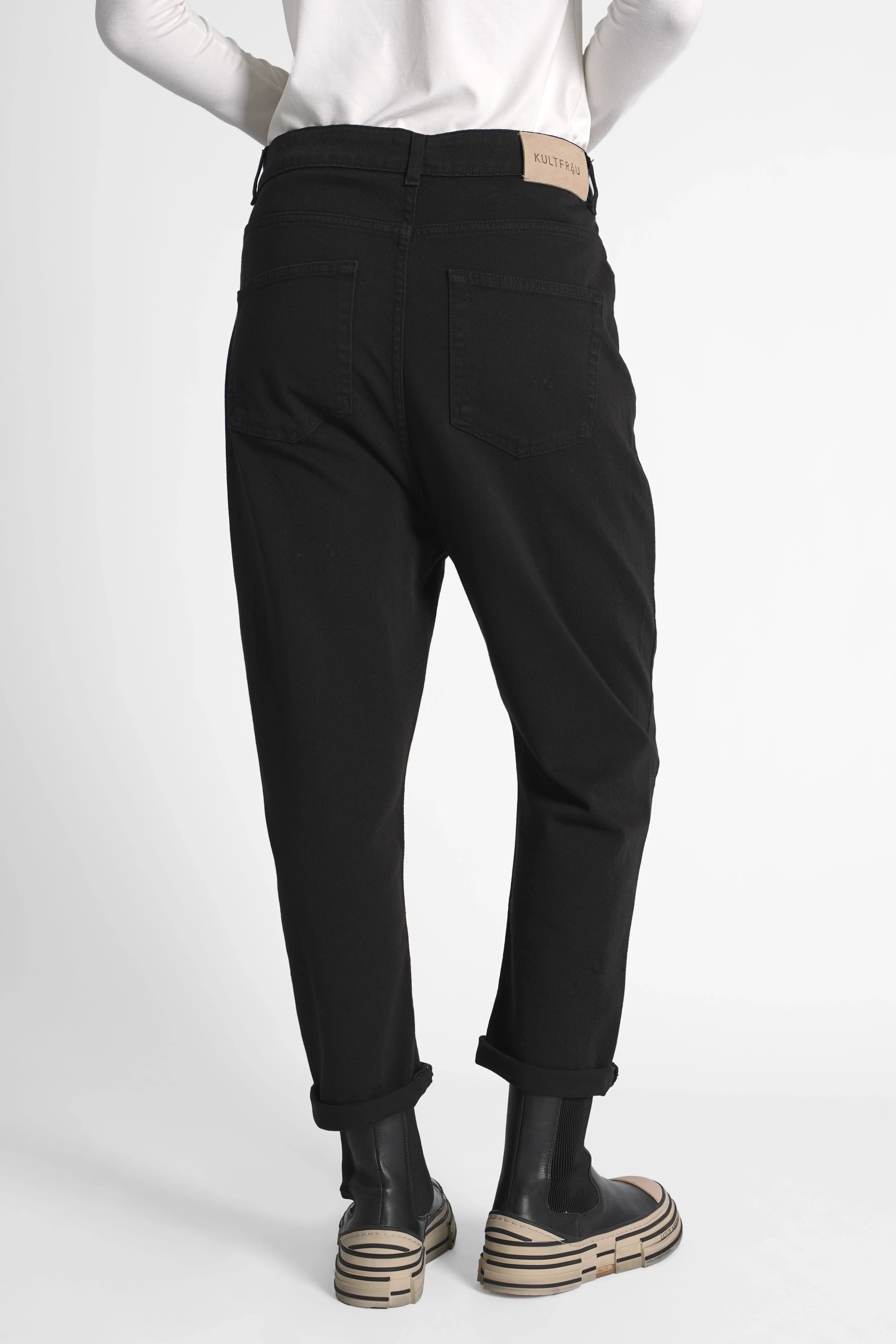 Schwarze Baggy Jeans mit tiefem Schritt und relaxed Fit für lässigen Boyfriend-Look