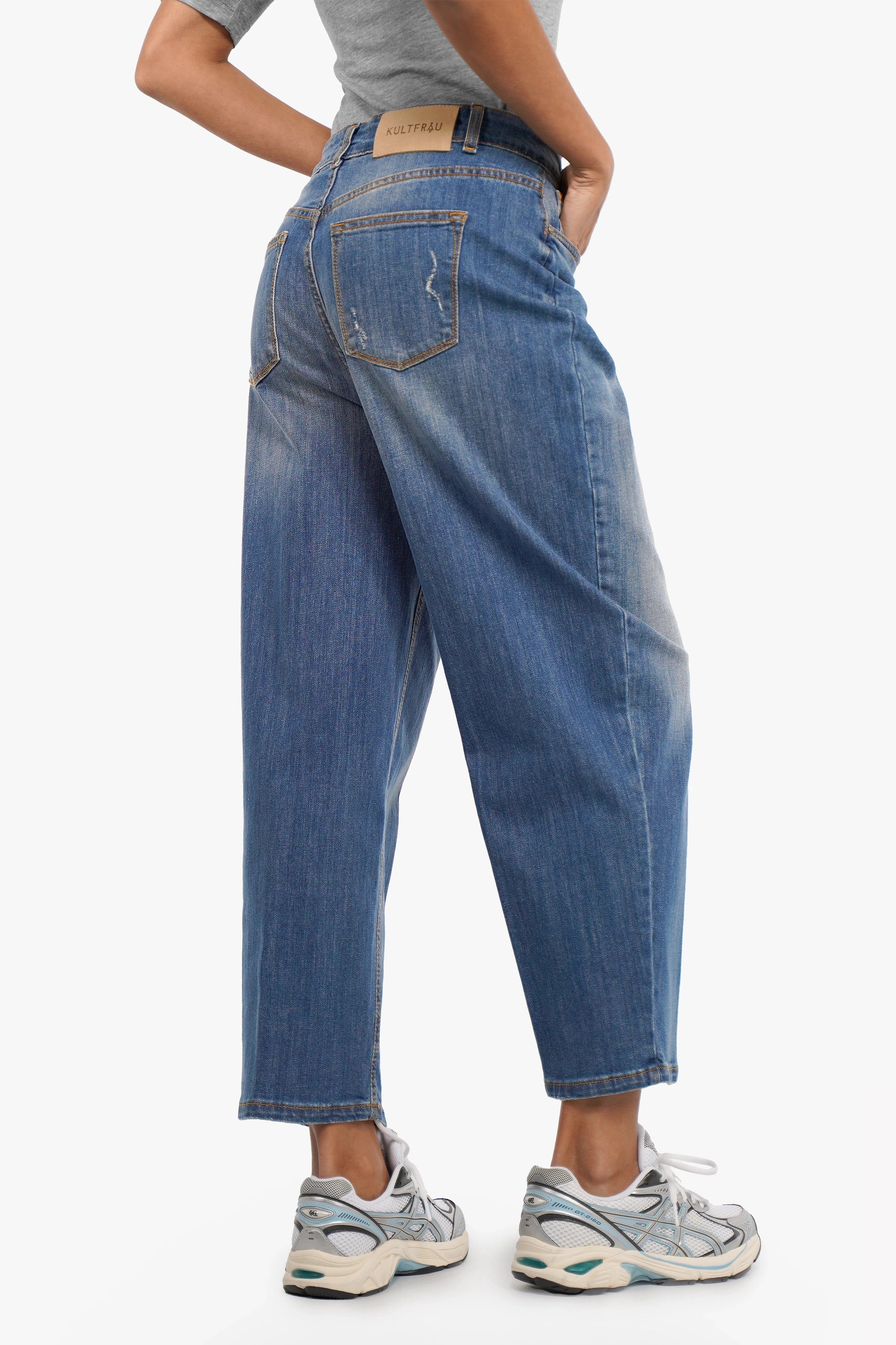 Loose-Fit Jeans aus leichtem Denim in Urban Blue mit High Waist und weitem Bein