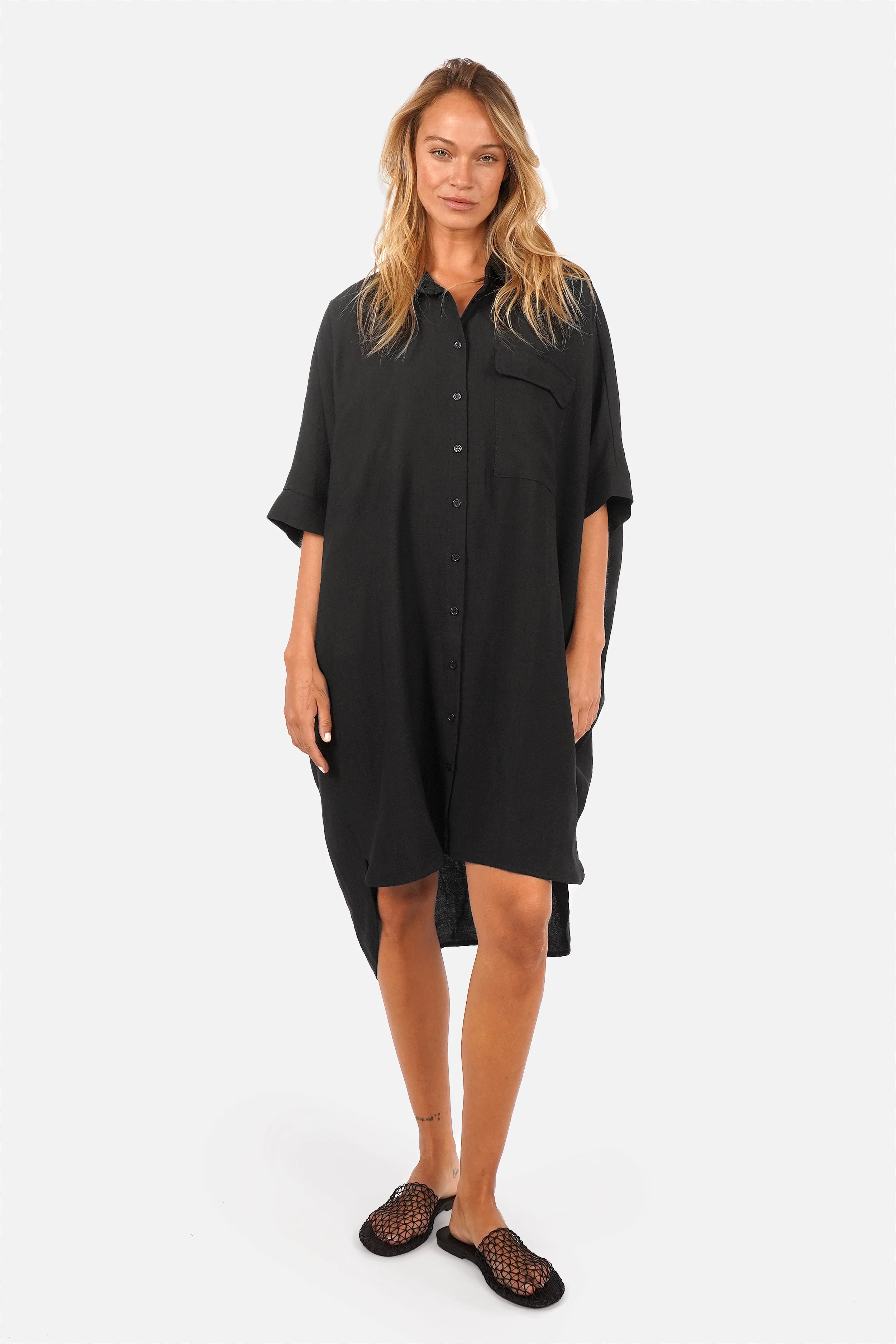 Oversized Hemdkleid JELISSA aus weich fließender Viskose mit Hemdkragen und Fledermausärmeln