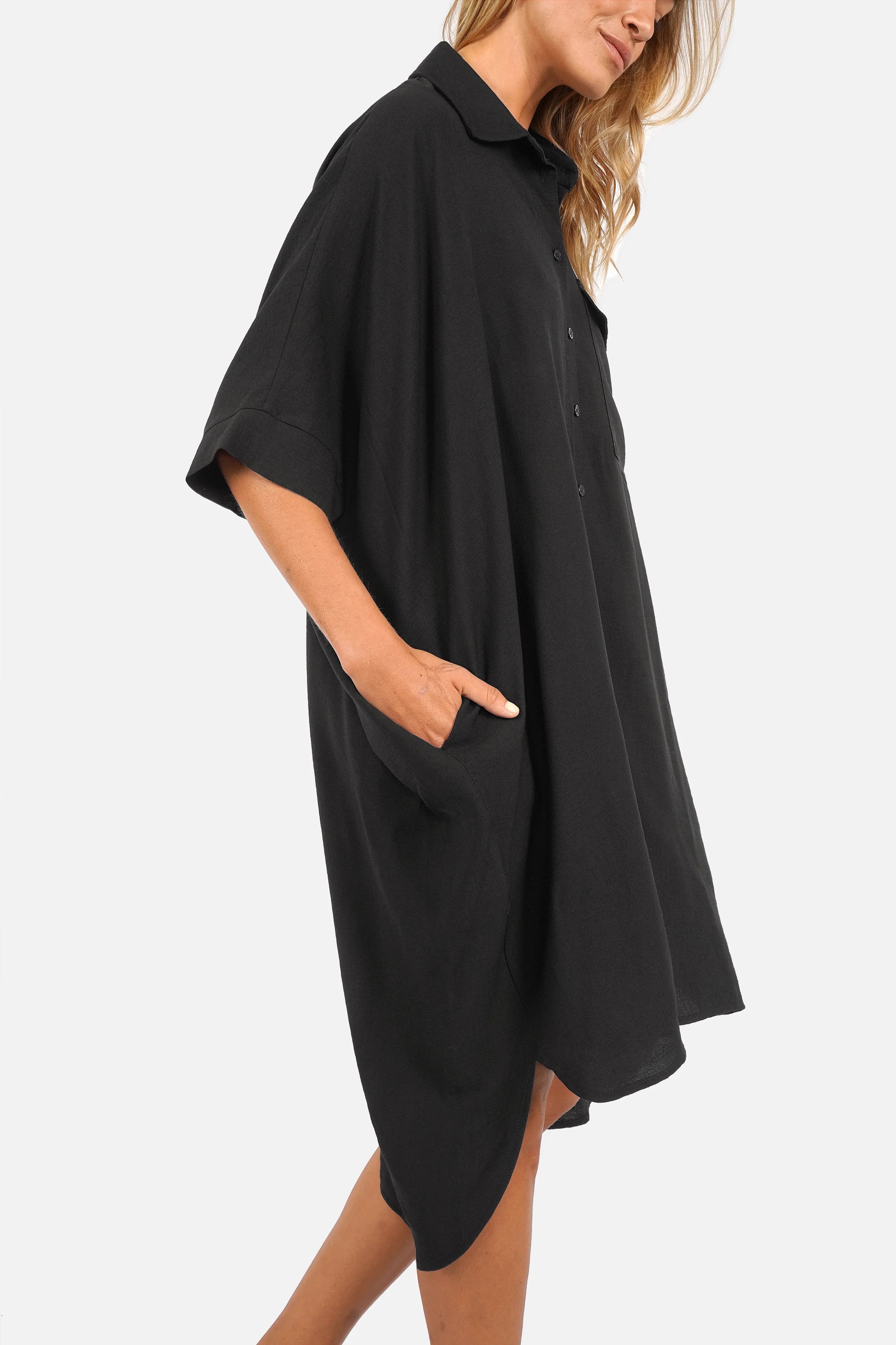 Oversized JELISSA Hemdkleid aus fließender Viskose mit Hemdkragen und Fledermausärmeln