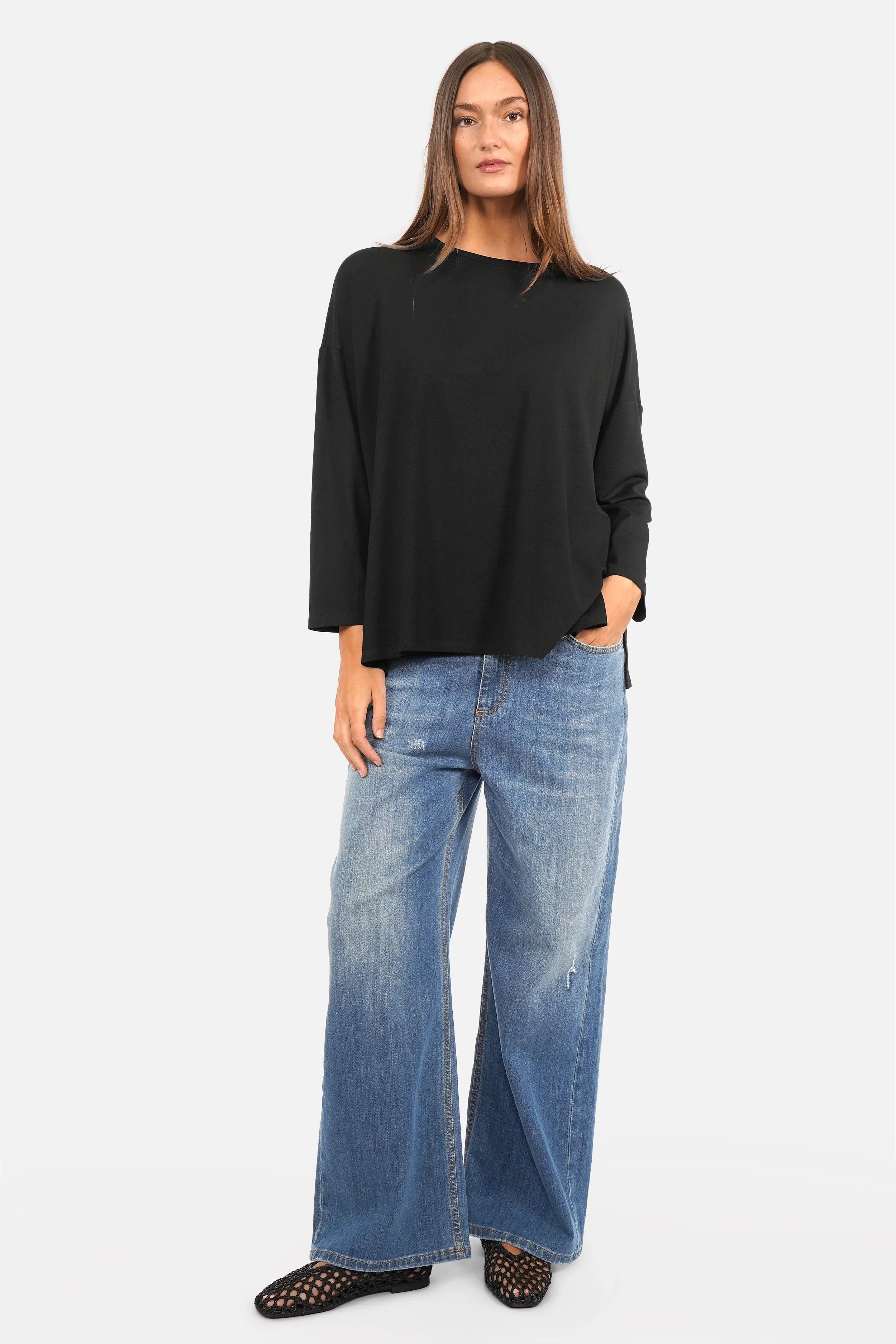 Damen JENEN Oversized Longsleeve aus weicher Jersey-Viskose mit Rundhalsausschnitt und überschnittenen Schultern