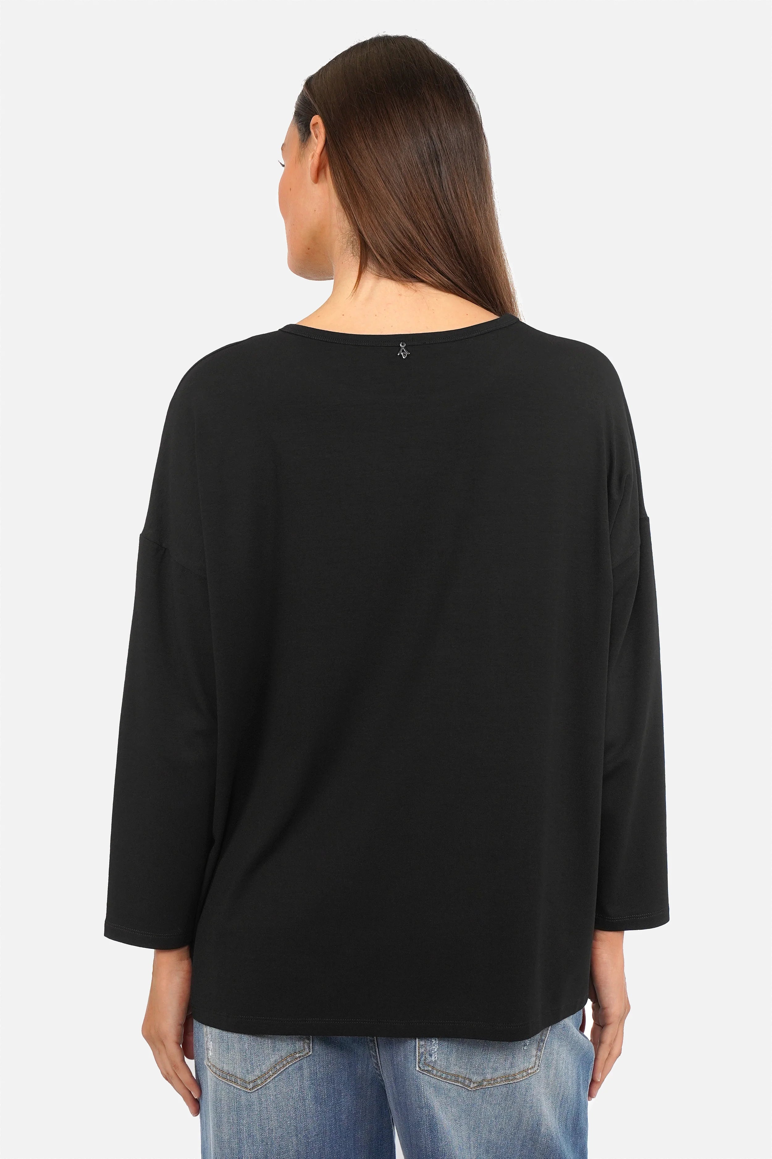 JENEN Oversized Longsleeve aus weichem Jersey-Viskose mit Rundhalsausschnitt und überschnittenen Schultern