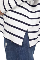 JENEN Oversized Longsleeve mit Streifen, weicher Jersey-Viskose, lockerer Schnitt, seitliche Schlitze.