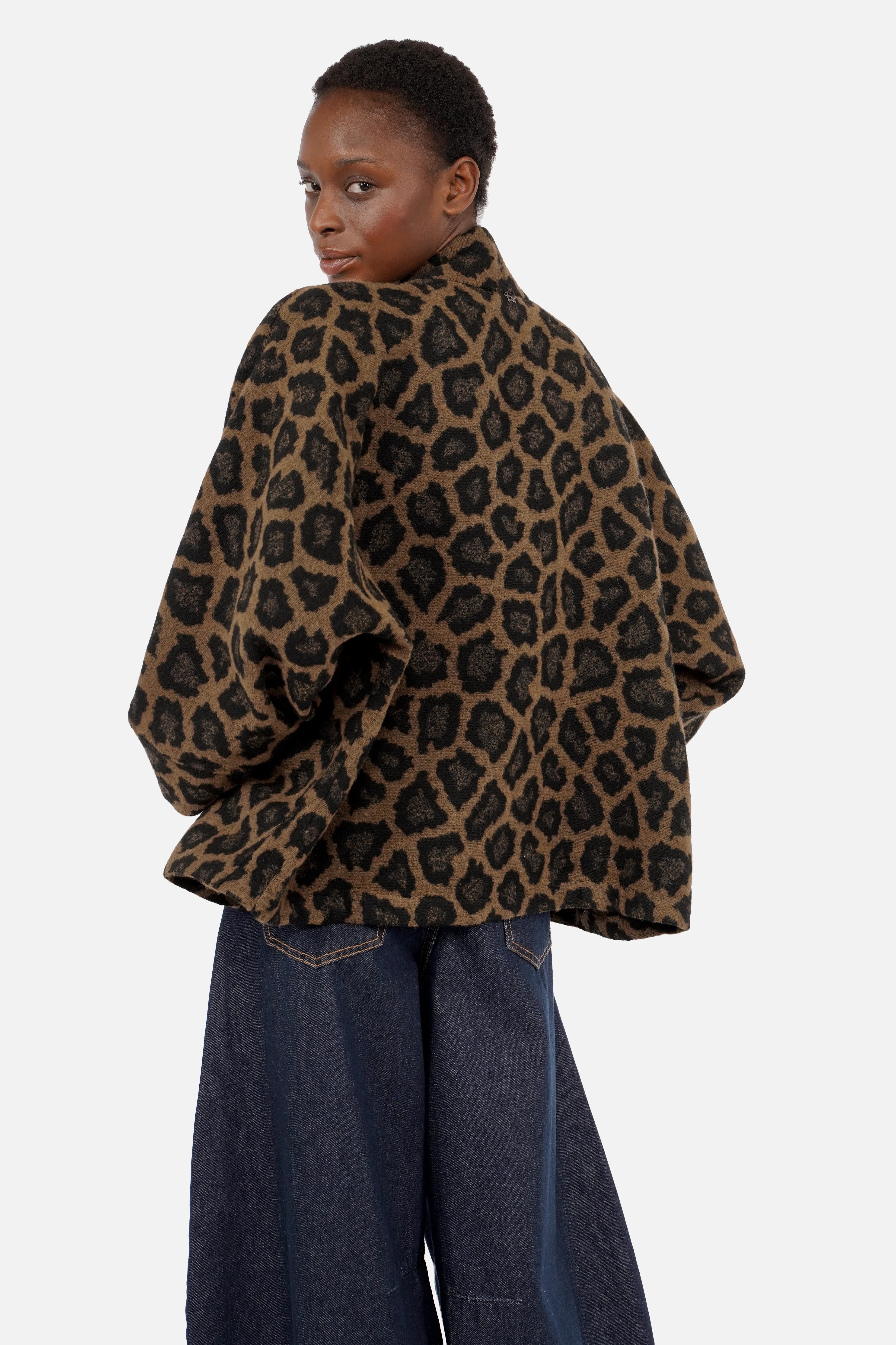 JINA Kimono-Jacke mit Leo-Jacquard-Muster und weitem Schnitt