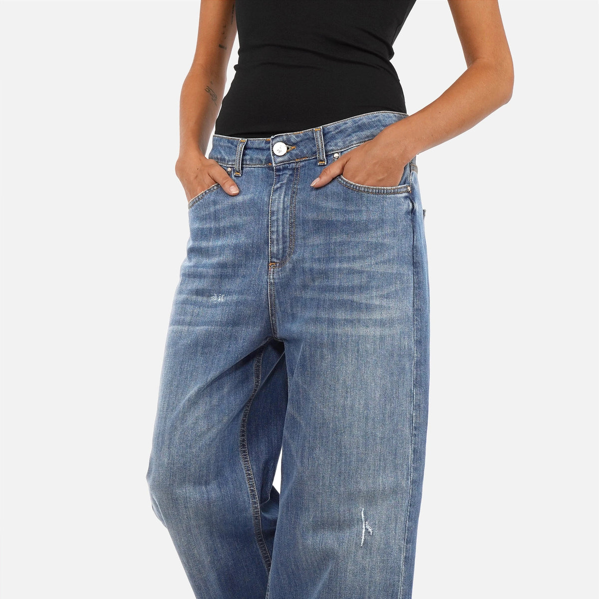 JOOSY Wide Leg Jeans aus weichem Denim mit Used-Waschung und weitem, geradem Bein