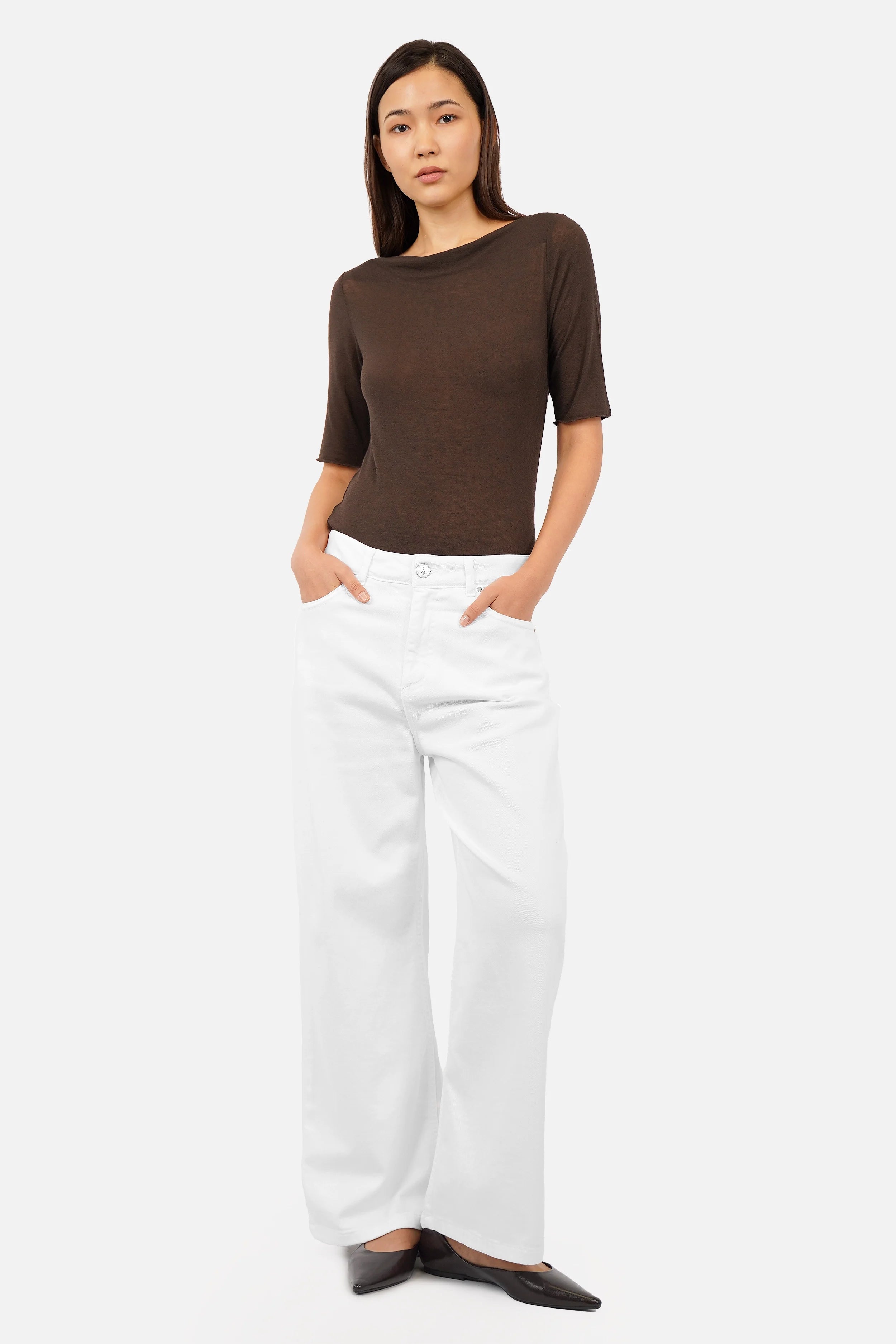 JOOSY Wide Leg Jeans in coloured denim with relaxed fit and normal waist, made in Italy