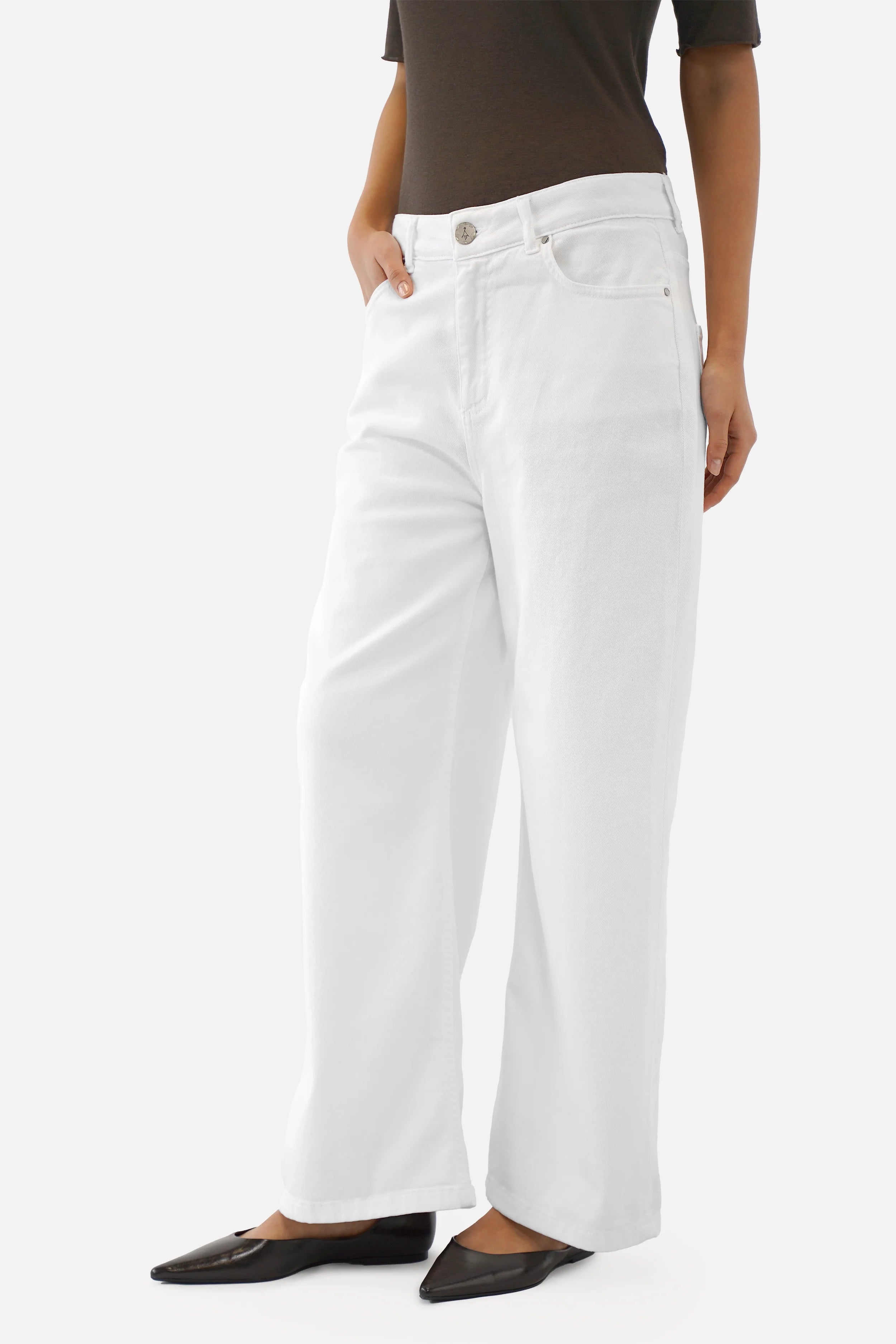 JOOSY Wide Leg Jeans in coloured denim with relaxed fit and straight wide legs, Italian-made