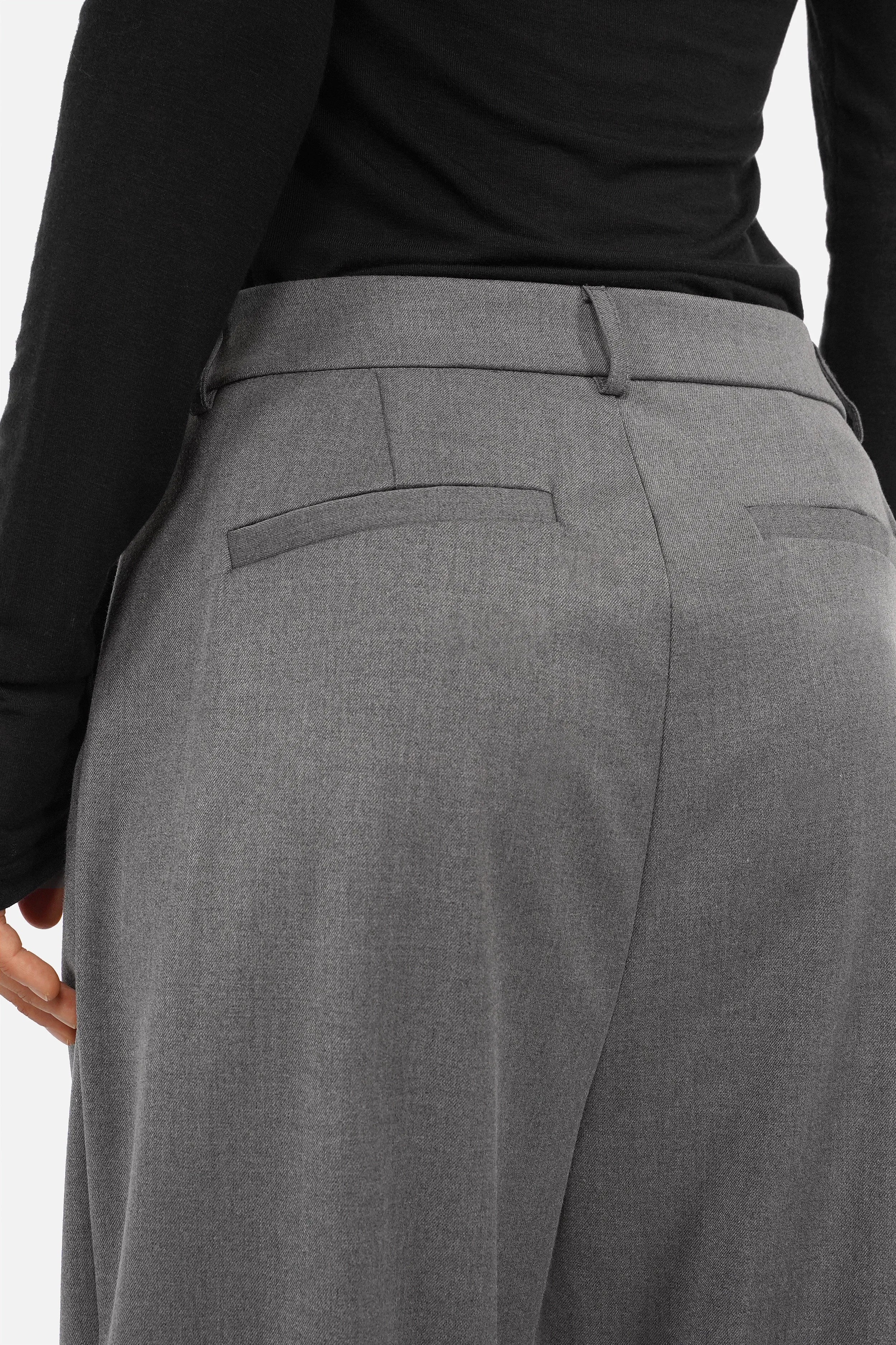 JORELIE Hose mit asymmetrischem Bund aus weich fließendem Viskose-Mix und seitlichen Eingrifftaschen