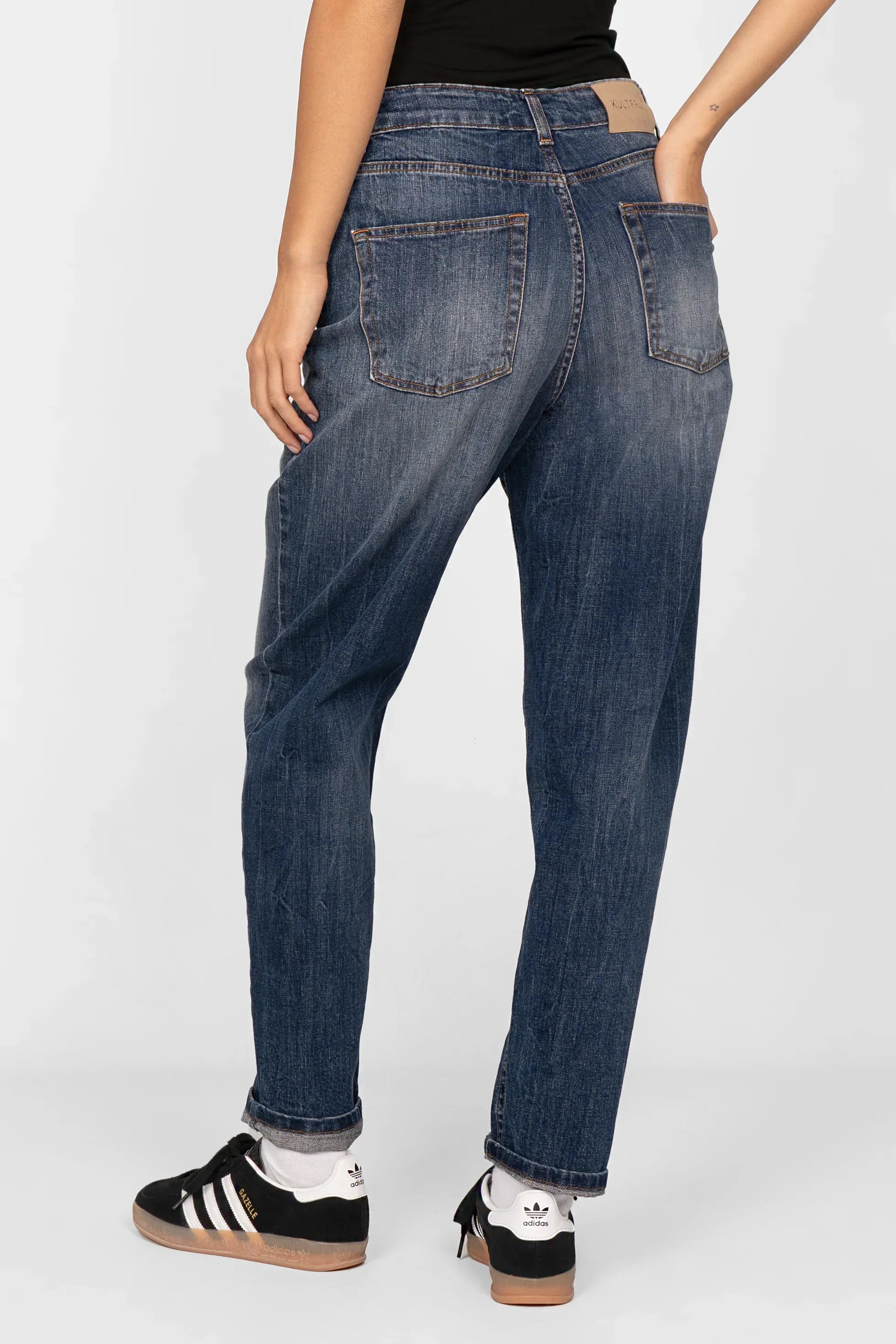 KEYSSI Mom Jeans dark blue mid waist regular fit with fade highlights and zipper fly