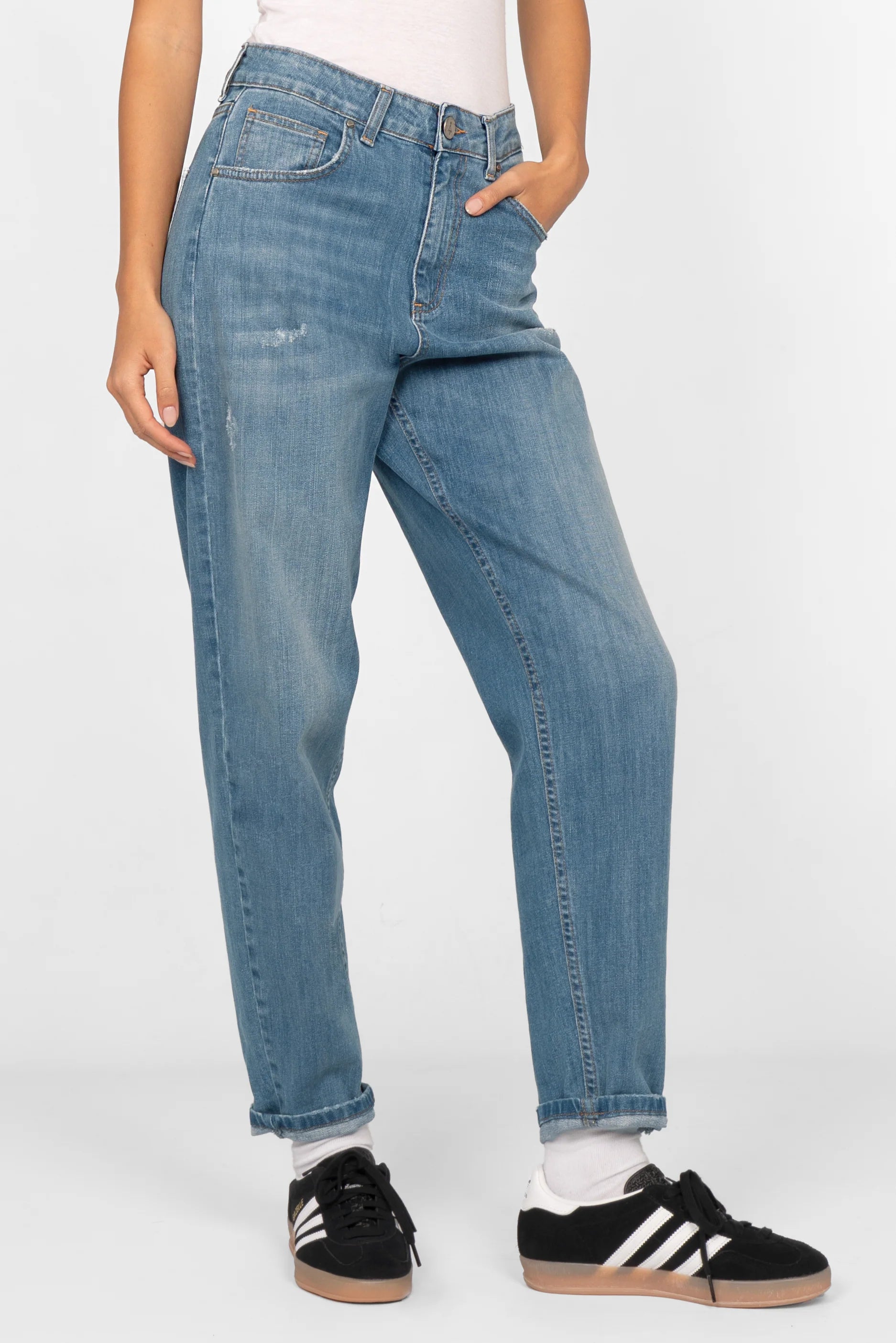 KEYSSI Carrot-Jeans Mid Waist Mom Fit mit Destroyed Details aus italienischem Denim-Stretch