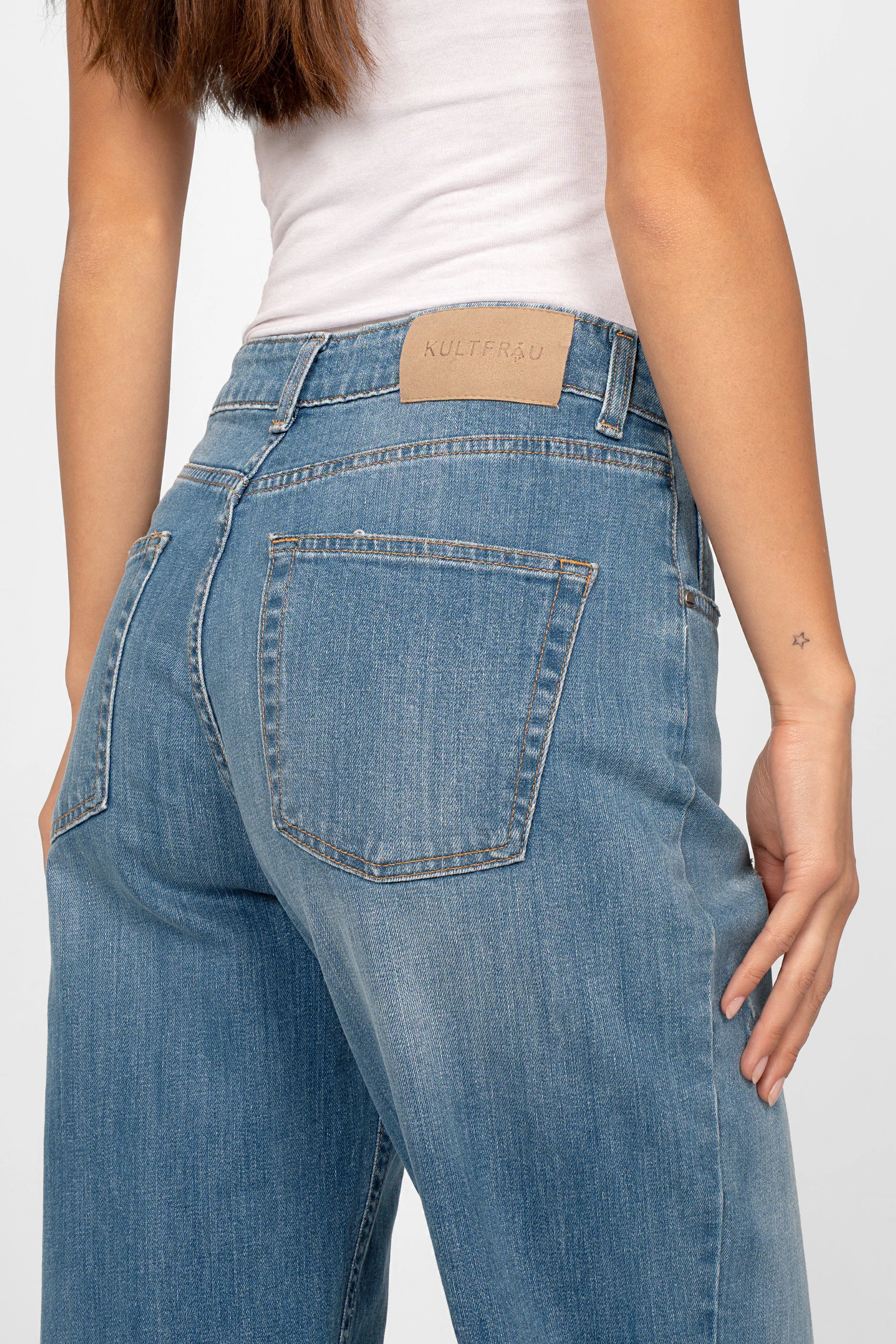 KEYSSI Carrot-Jeans aus Denim-Stretch mit destroyed Details, lockerer Schnitt und schmal zulaufenden Beinen