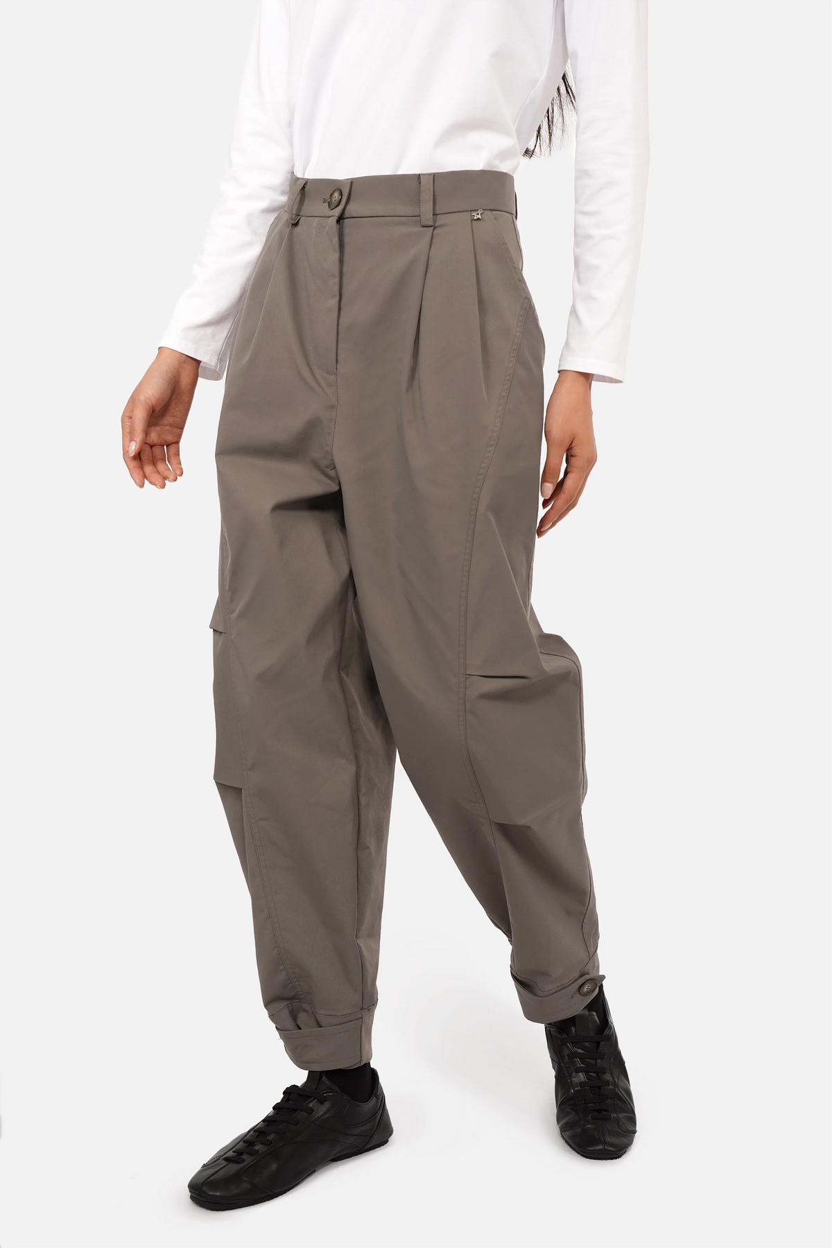 KIANI Hose mit Faltendetails, weitem Bein und hohem Bund aus technischem Twillgewebe