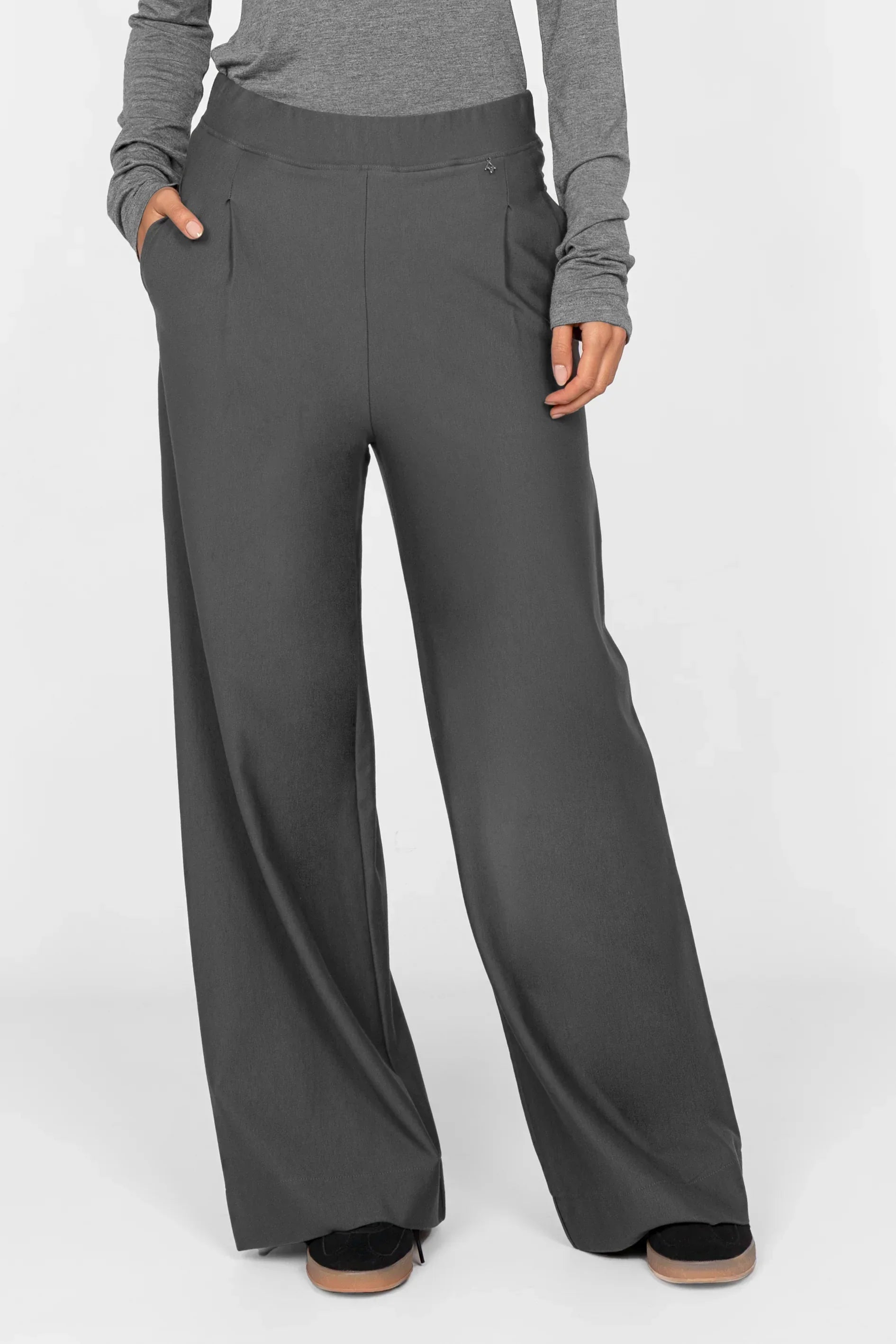 Klara.K breite Beine Hose, graue weite Hose mit elastischem Bund und seitlichen Taschen