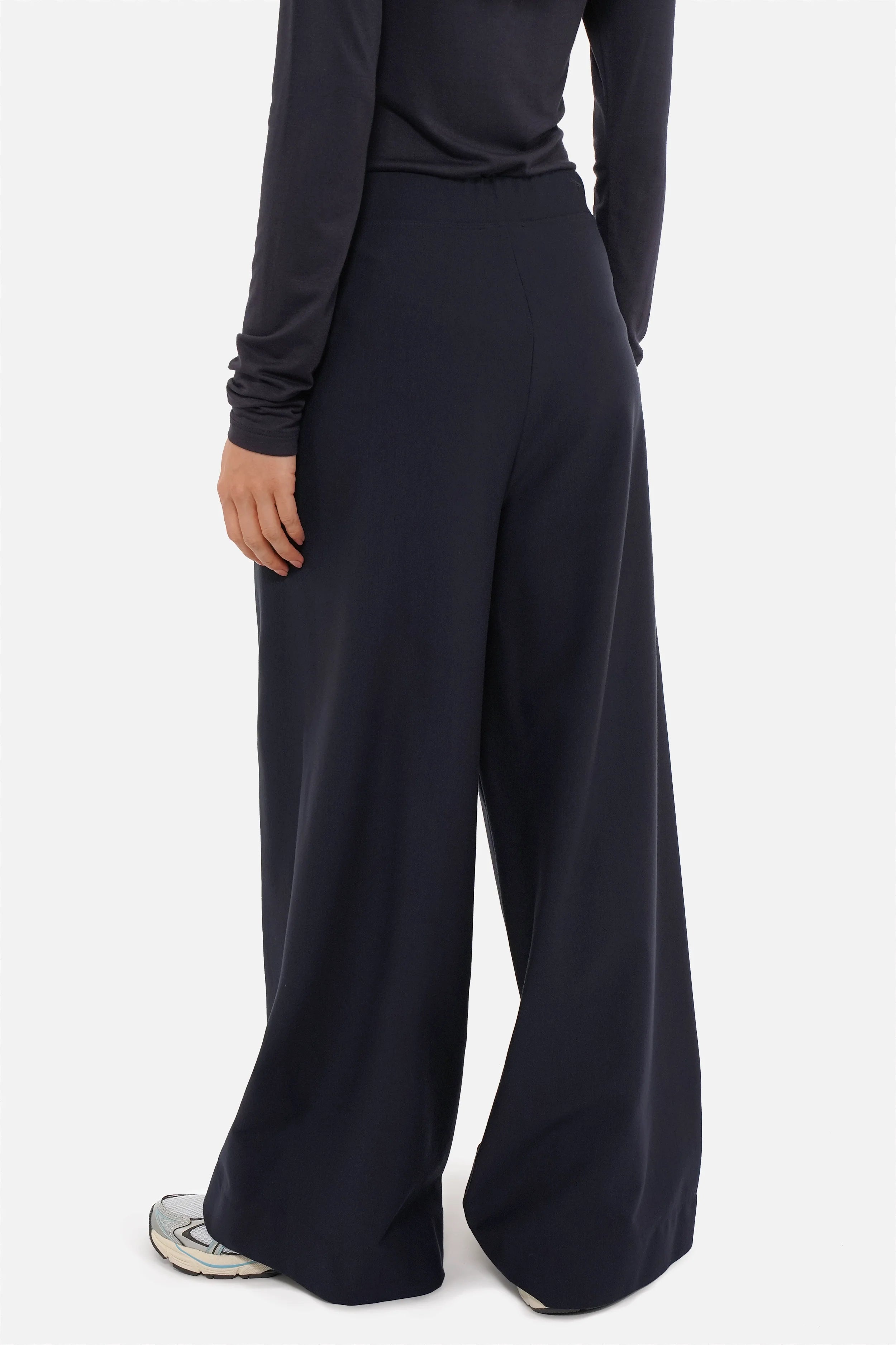 KLARA.K Wide Leg Jerseyhose aus weichem Jersey mit elastischem Bund und seitlichen Taschen