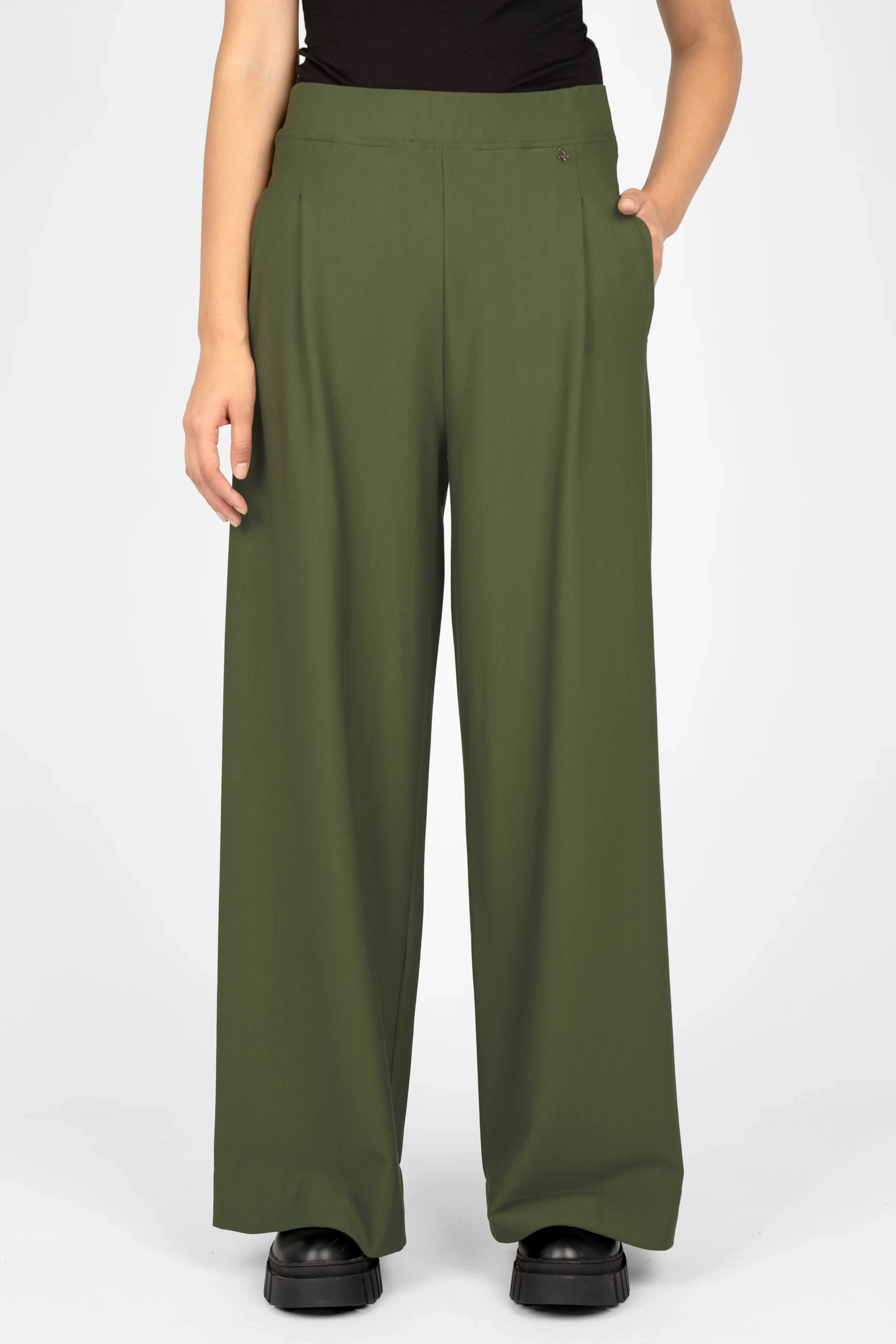 Olive green KLARA.K wide leg pants with elastic waistband and side pockets, relaxed fit.